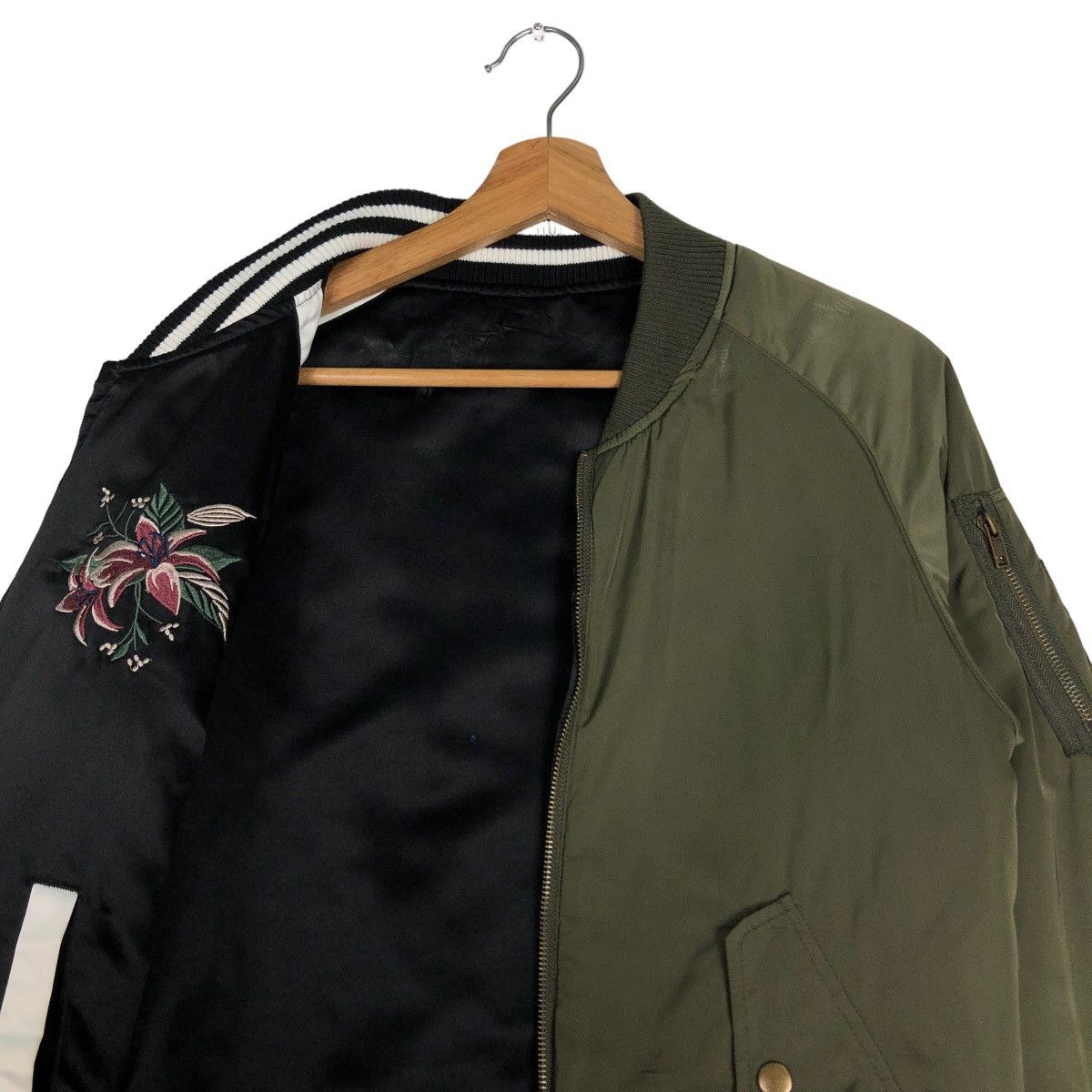 Japanese Brand 🔥Vtg Reversible Satin Bomber Jacket Sukajan Ingni Issey Size US S / EU 44-46 / 1 - 12 Thumbnail