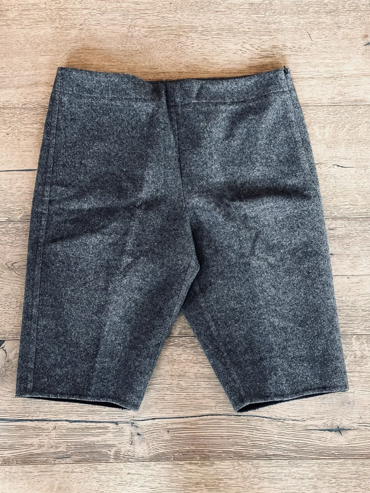 Alexander Wang Alexander Wang Wool Shorts - Size 4 (uk10) Retail: £275 Size 28" / US 6 / IT 42 - 1 Thumbnail
