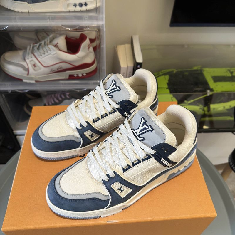 Louis Vuitton Louis Vuitton Blue and White Trainer Sneakers -2508 Size US 8 / EU 41 - 5 Thumbnail