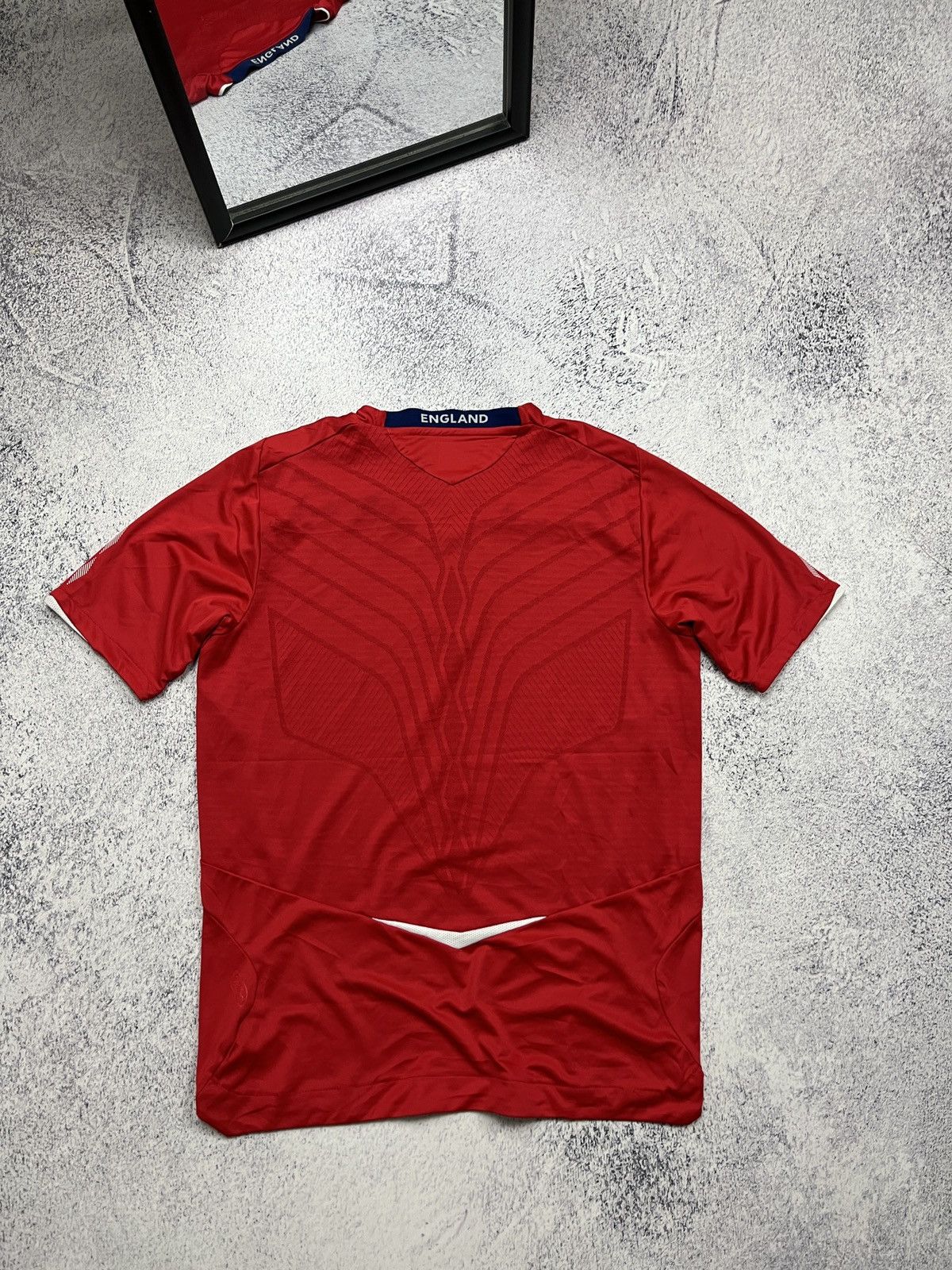 Umbro England 2008-2009 Away Soccer Jersey Football T-shirt Y2k Size US M / EU 48-50 / 2 - 11 Thumbnail
