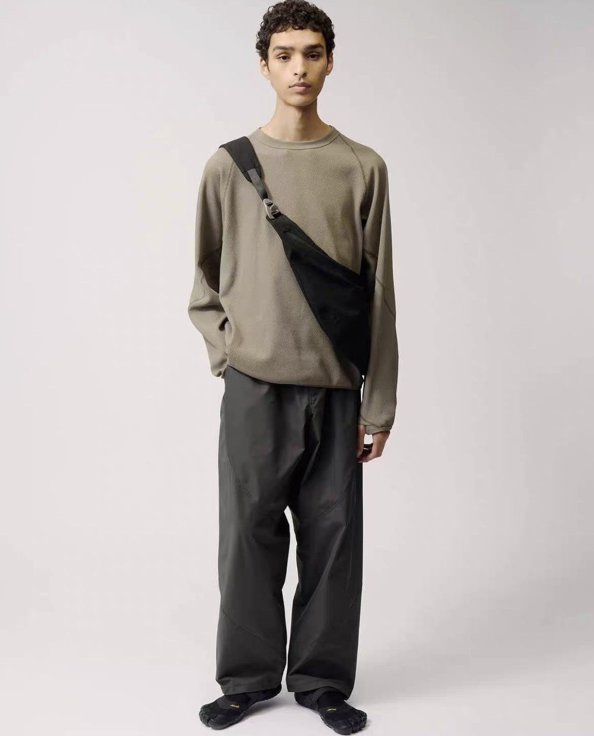 Goldwin Goldwin 0 Helicoid Sleeve Waffle Long Sleeve J31 Size US M / EU 48-50 / 2 - 7 Thumbnail