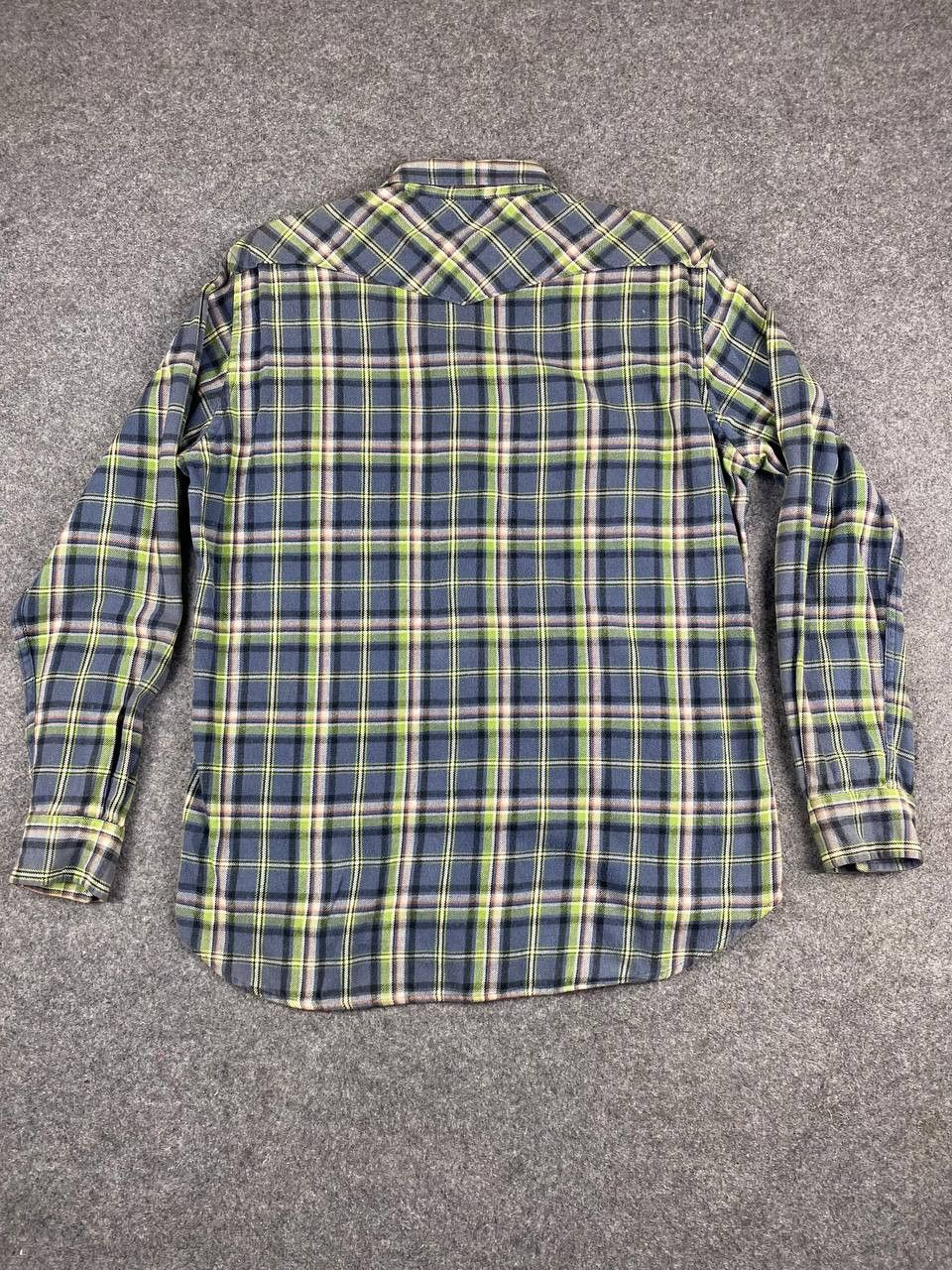 Japanese Brand vintage uniqlo shadow plaid western flannel shirt Size US M / EU 48-50 / 2 - 9 Thumbnail