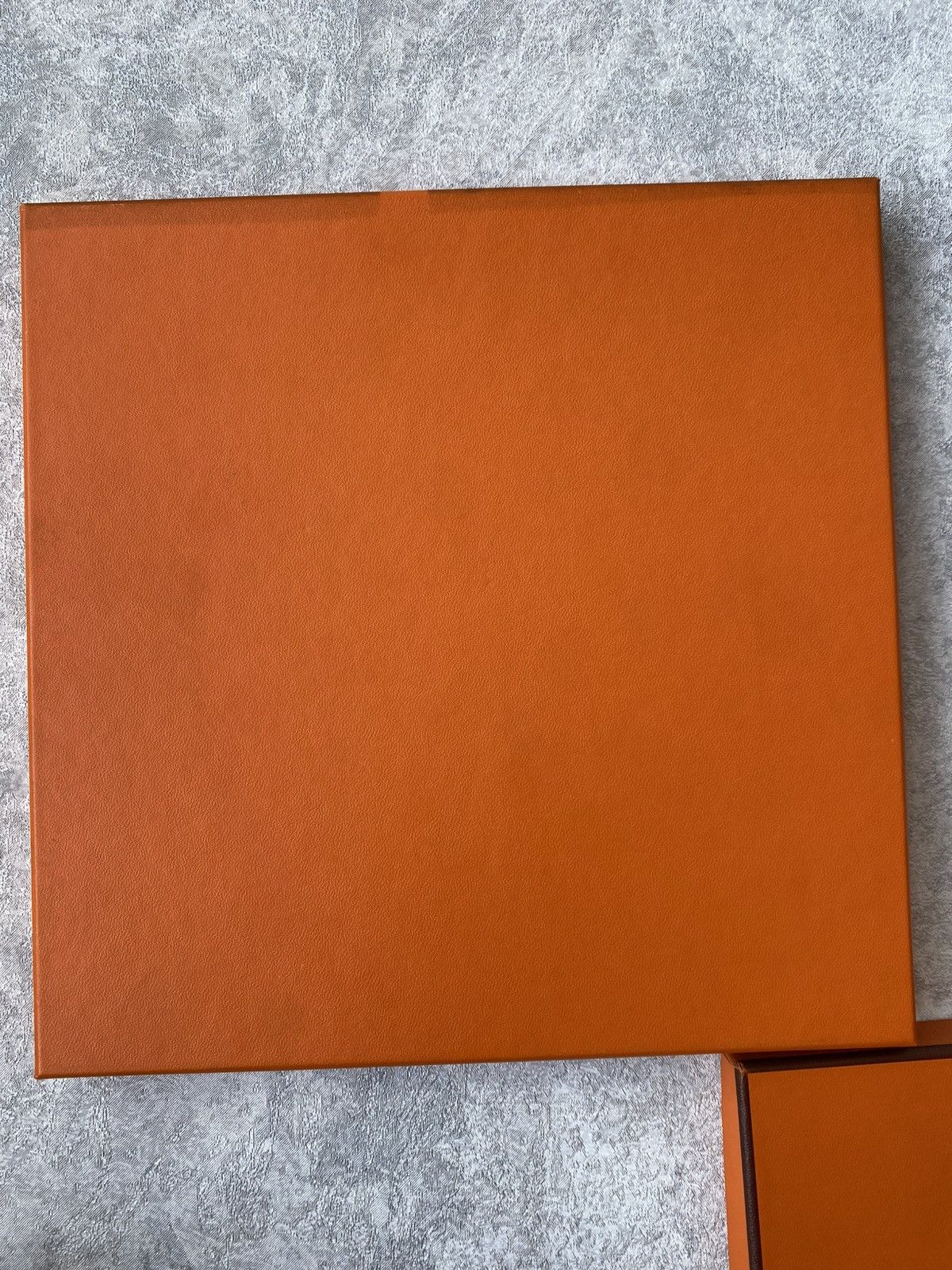 Hermes Hermes Twill Silk 90cm Parures De Samourais Scarf +BOX Size ONE SIZE - 22 Thumbnail