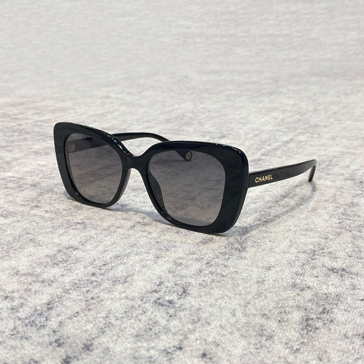 Chanel CHANEL 0CH5504 C622M3 Size ONE SIZE - 1 Thumbnail