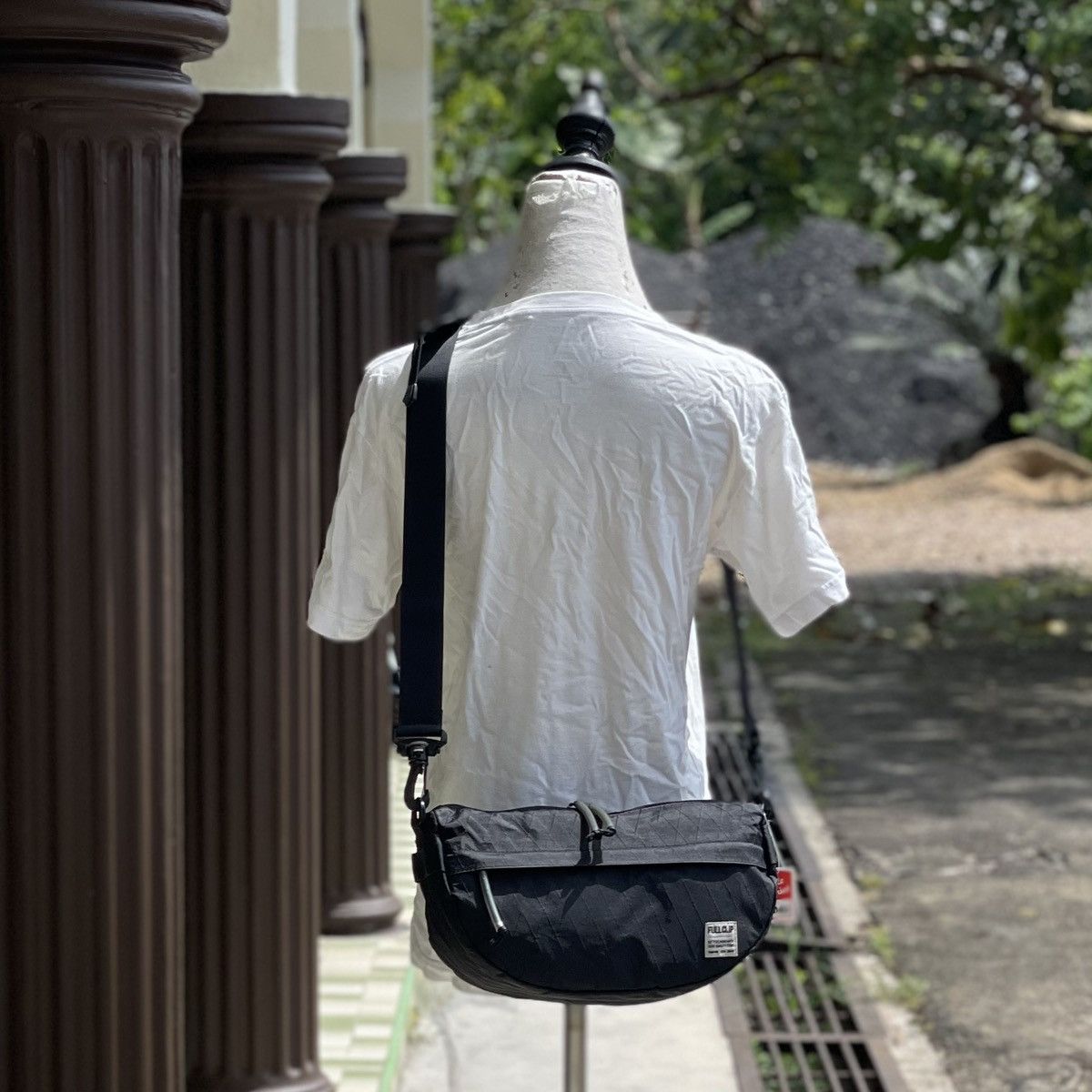 🇯🇵 JAPANESE BRAND FULLCLIP TRIPPIN CROSSBODY BOAT SHAPE