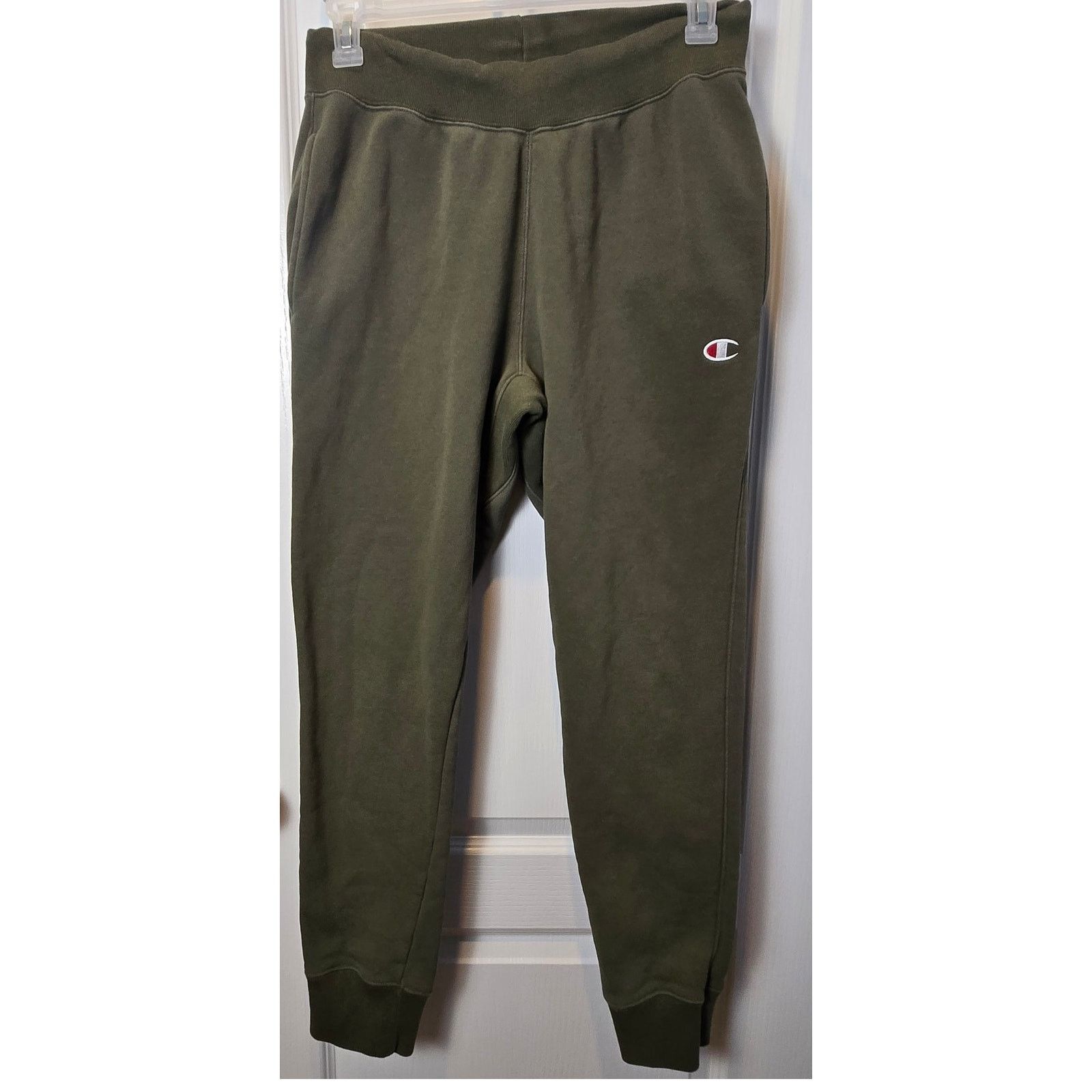 Champion Champion reverse weave sz M joggers army green Size US 30 / EU 46 - 1 Thumbnail