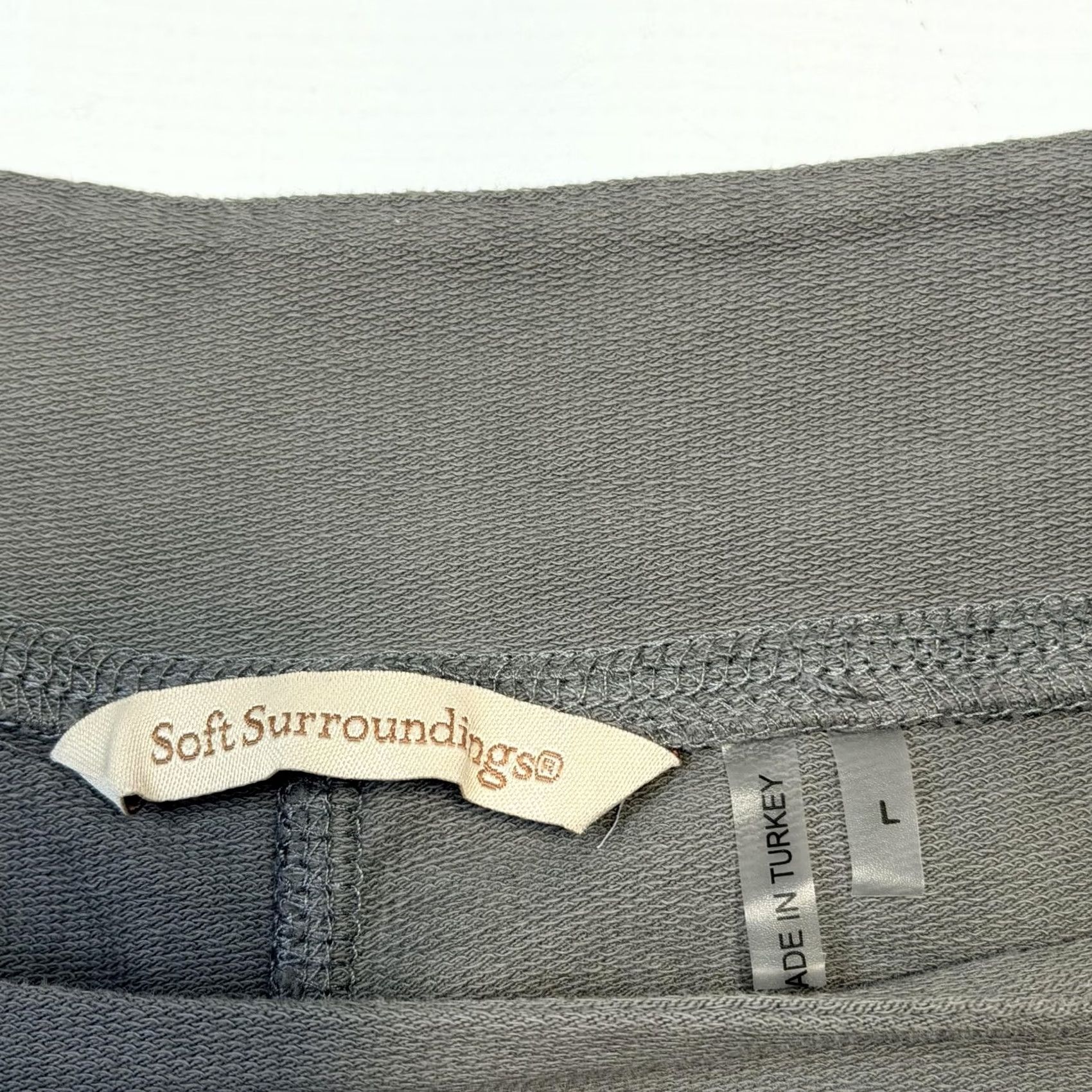 Soft Surroundings Soft Surroundings Tunic Sweatshirt Womens Large Gray Boat Neck Button Hem Shirt Size L / US 10 / IT 46 - 6 Thumbnail