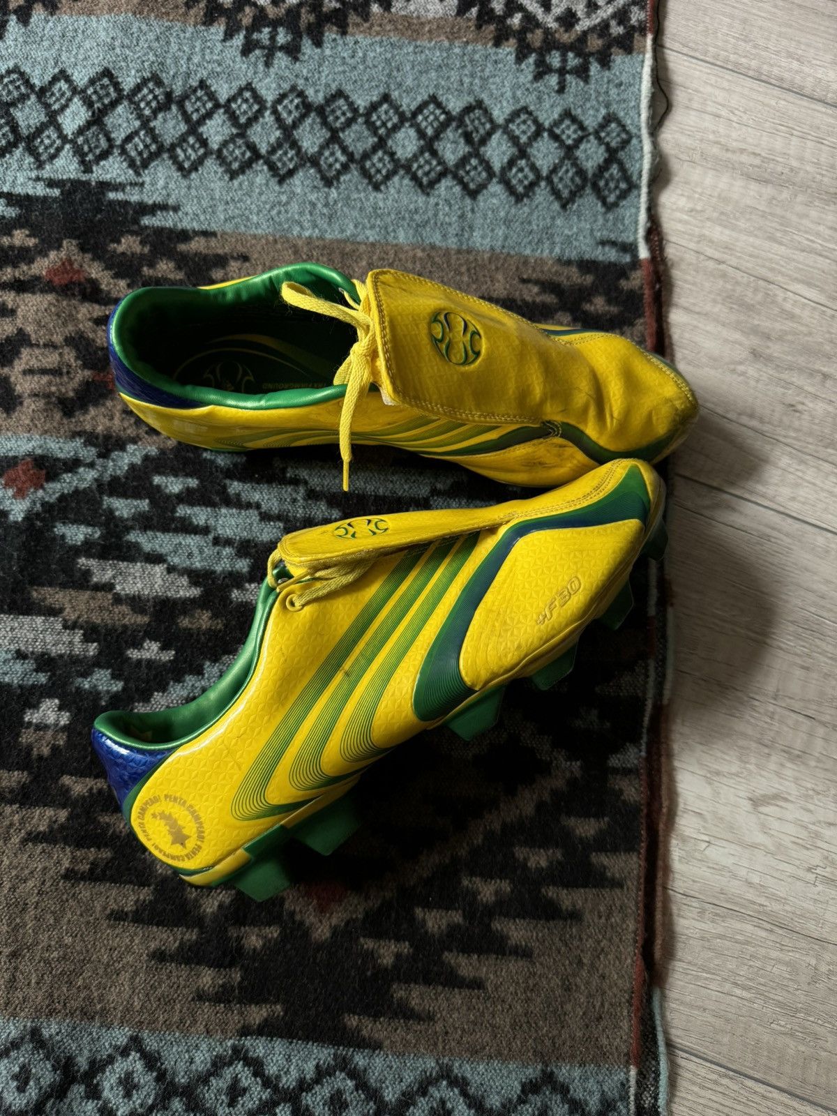 シューズ 00s adidas F30+ football shoes y2k 00s adidas F30+ football shoes y2k