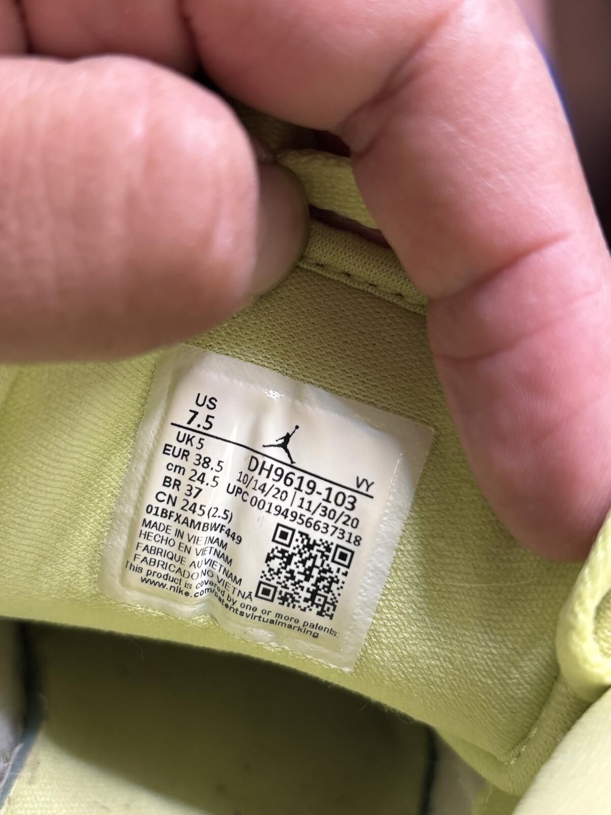 Jordan Brand Air Jordan 1 Low limelight Size US 7.5 / IT 37.5 - 6 Thumbnail