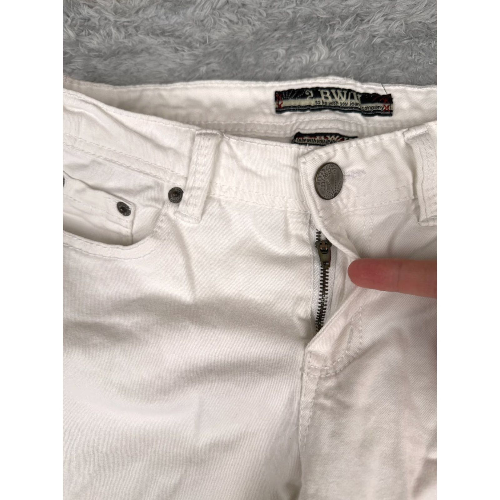 Vintage To Be With You Juniors White Skinny Jeans 30x30 Denim Cotton Blend Low Rise Embroidered 5-Pocket Womens Size 7 Size 28" / US 6 / IT 42 - 5 Thumbnail