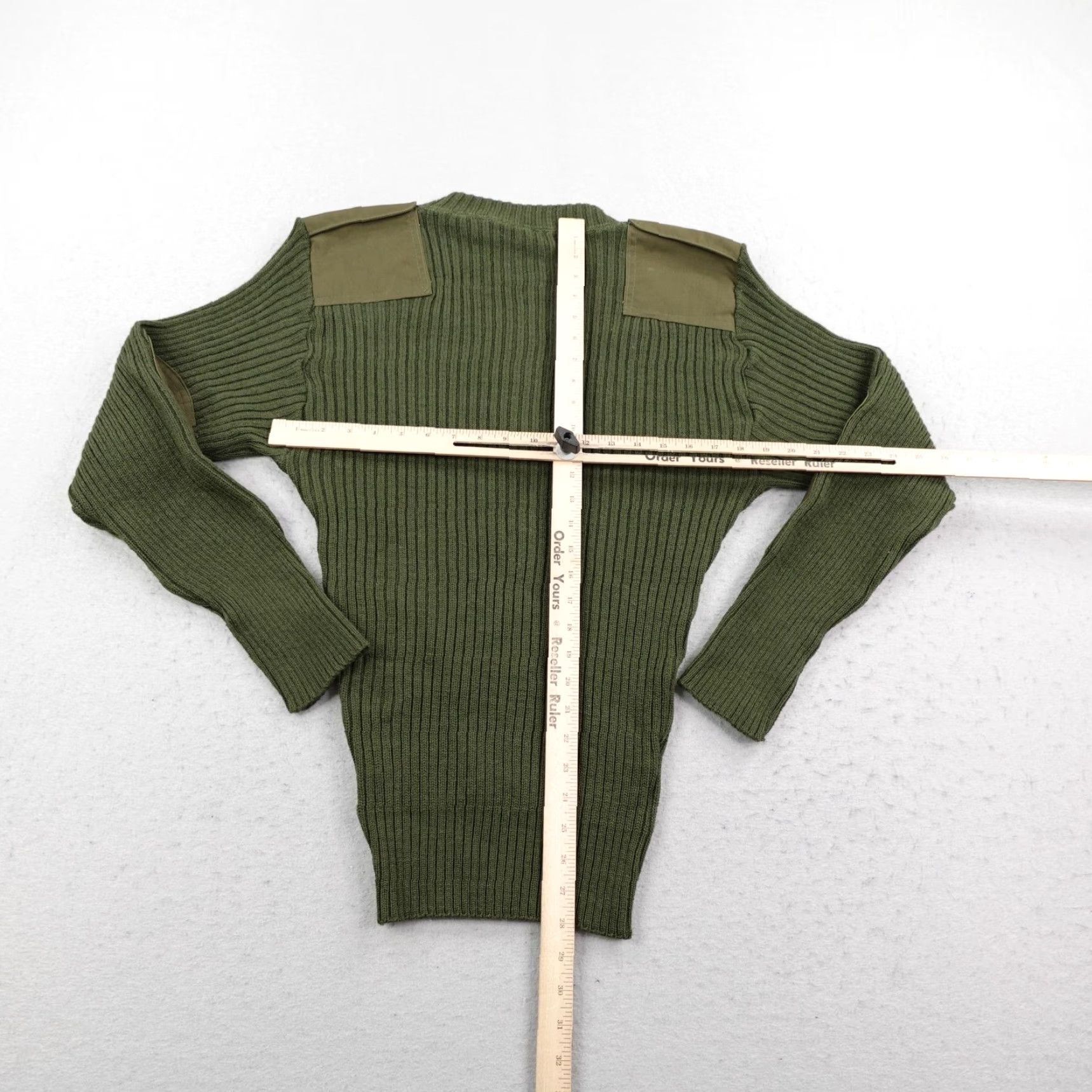 Commando VINTAGE Valor Collection DSCP Sweater Mens 42 Green Service Wool Commando Military Army Casual Workwear Slim Knit Crew Neck Long Sleeve Regular L Size Size US L / EU 52-54 / 3 - 4 Thumbnail