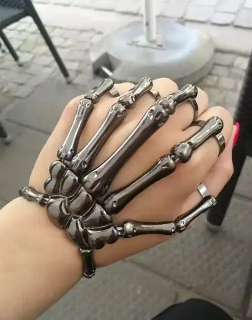 Vintage Hand Skull Skeleton Bracelet Size ONE SIZE - 2 Thumbnail