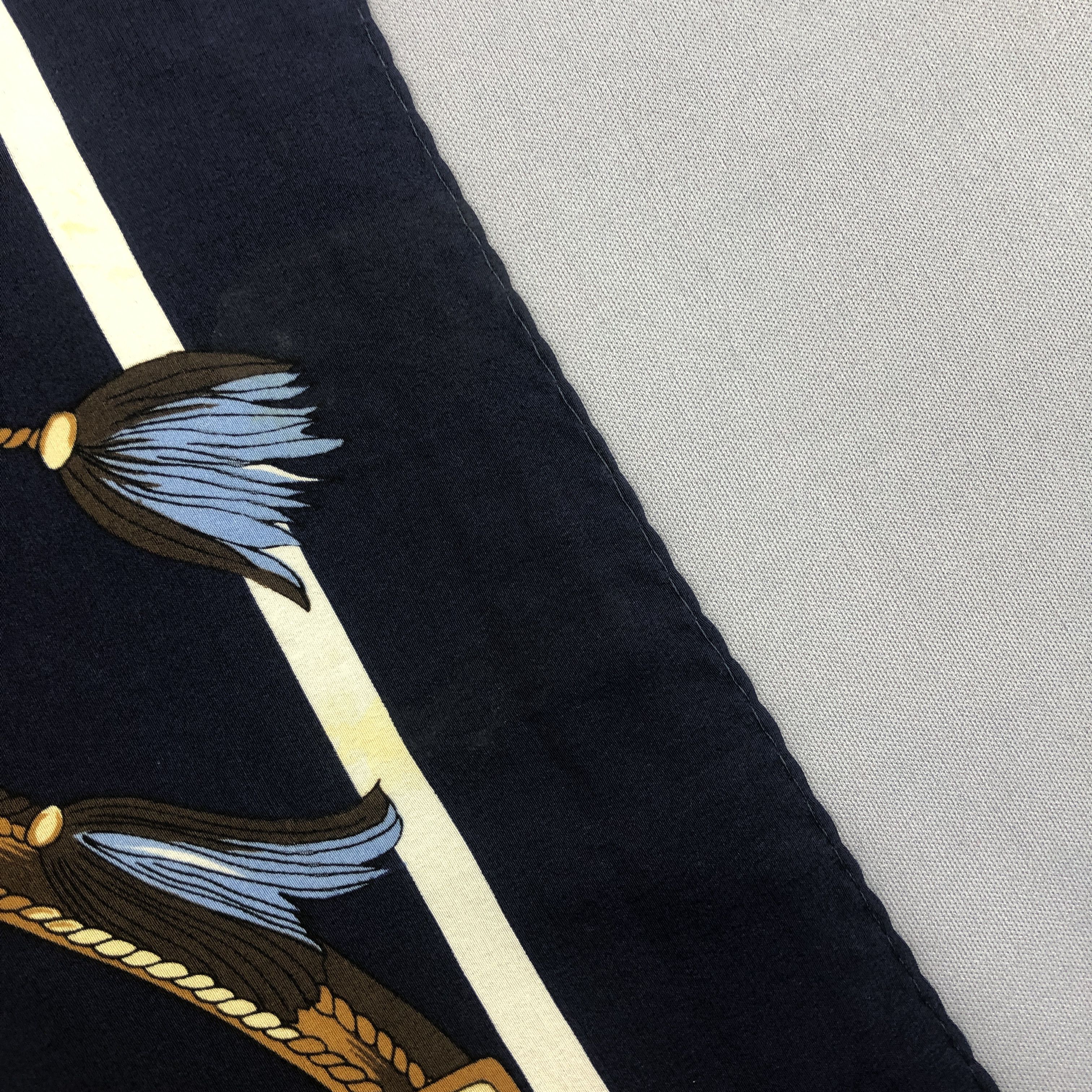 Other × Vintage Vintage SILK Scarf Twill Stole Wraps Scarves Size ONE SIZE - 18 Thumbnail
