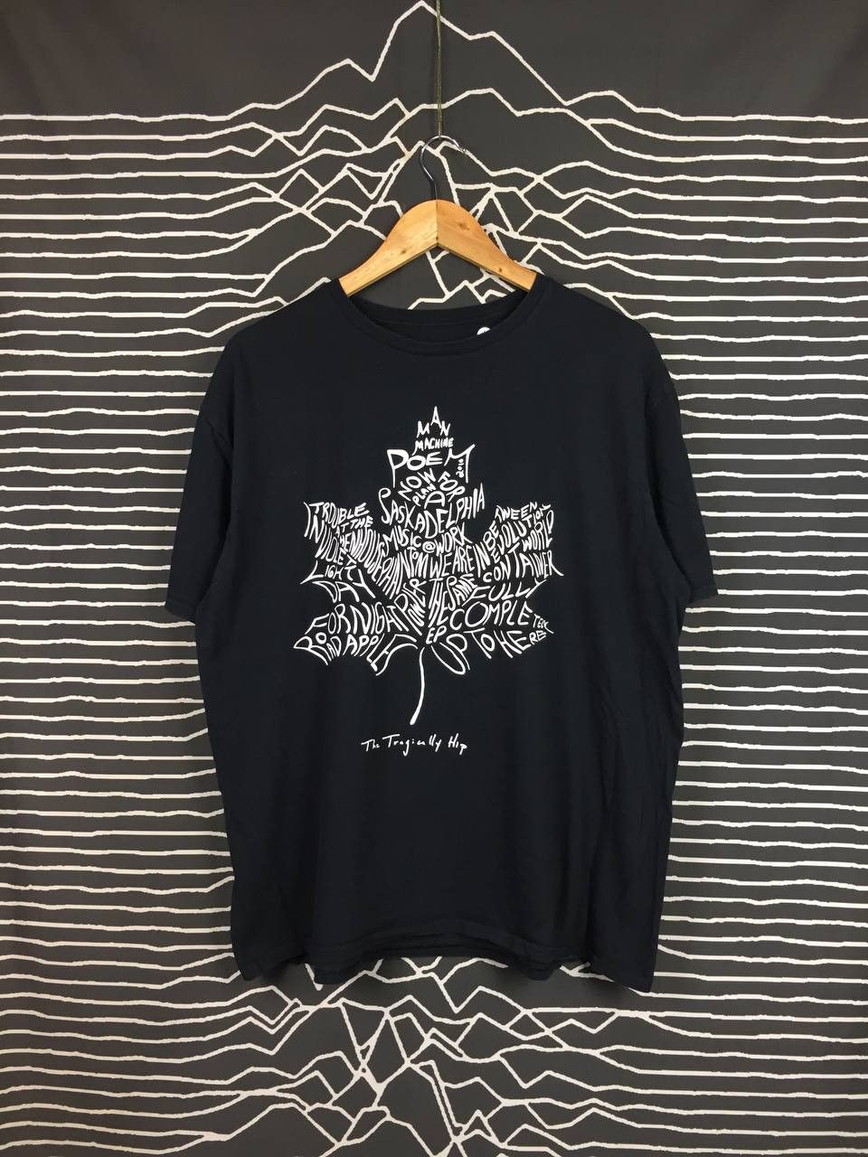 Band Tees × Vintage The Tragically Hip Canadian Rock Band Tee Size US XL / EU 56 / 4 - 2 Thumbnail