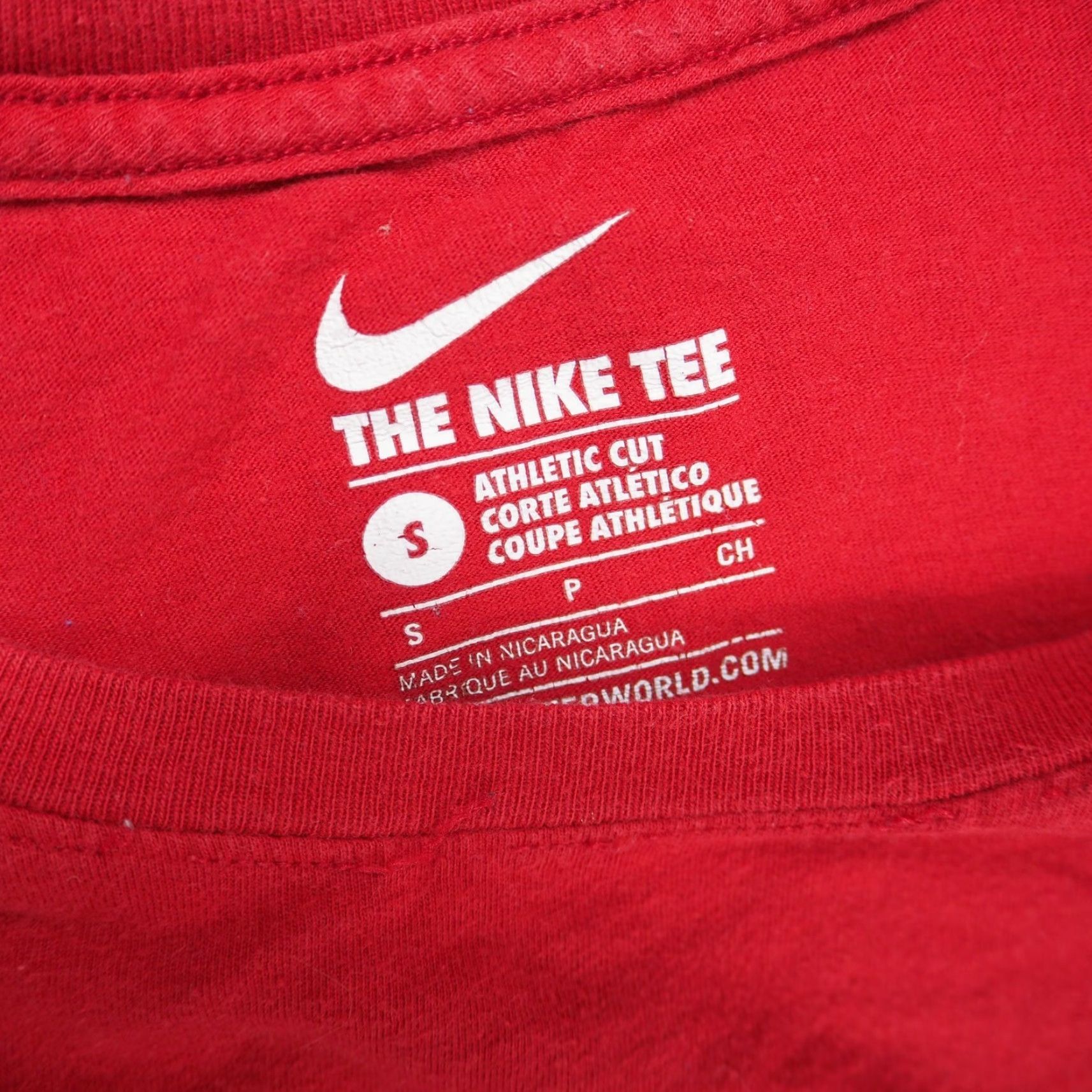 Nike Nike Red Treign Spell Out Athletic Cut Short Sleeve T-Shirt Adult Small Short Sleeve Nike Crew Neck Size US S / EU 44-46 / 1 - 6 Thumbnail