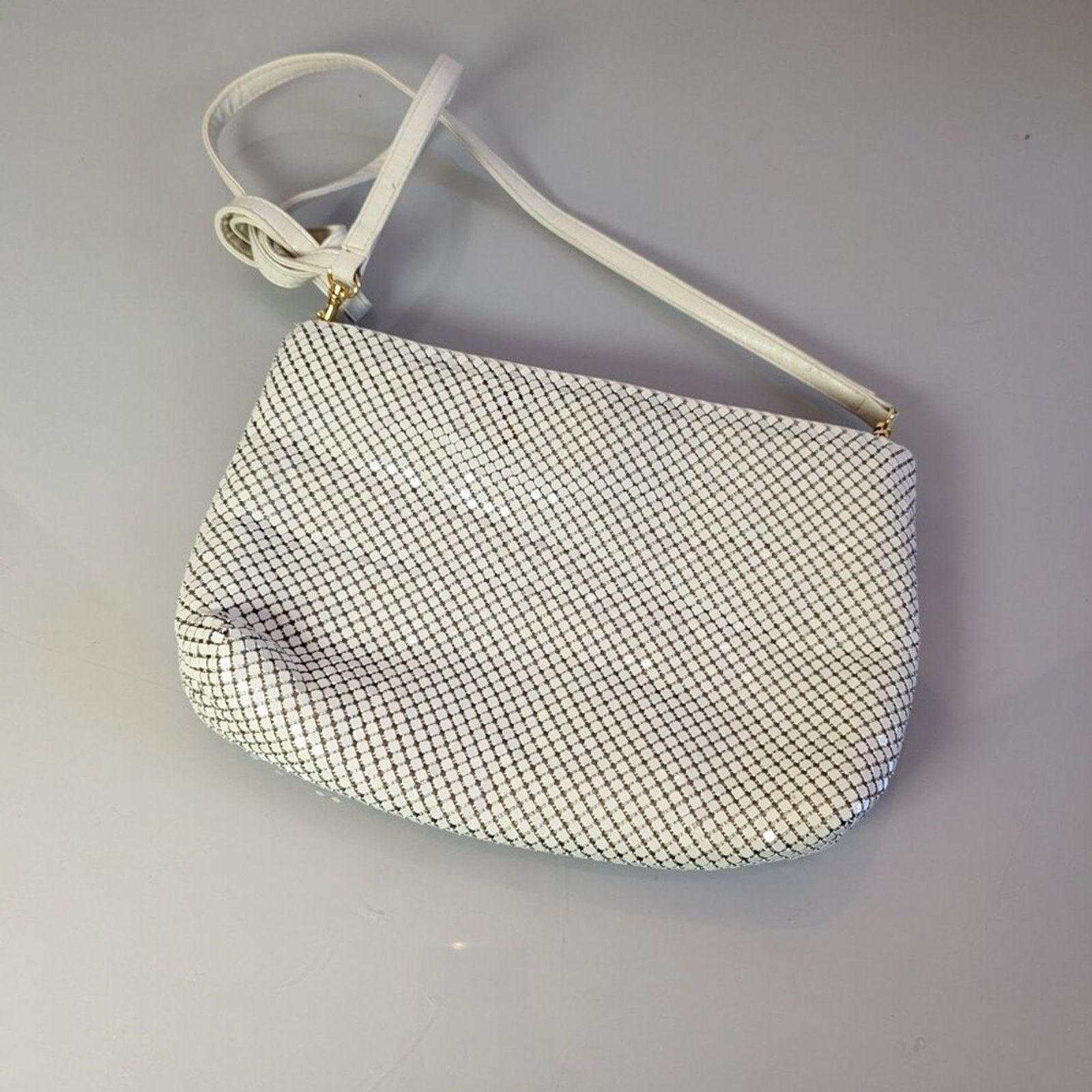 Vintage Whiting and Davis Vintage White Metal Mesh Crossbody Bag Size ONE SIZE - 3 Thumbnail