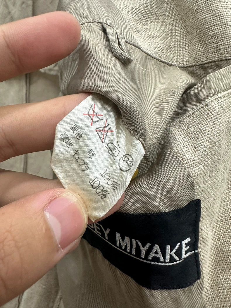 Issey Miyake Issey Miyake White deconstructed linen suit Size S / US 4 / IT 40 - 7 Thumbnail