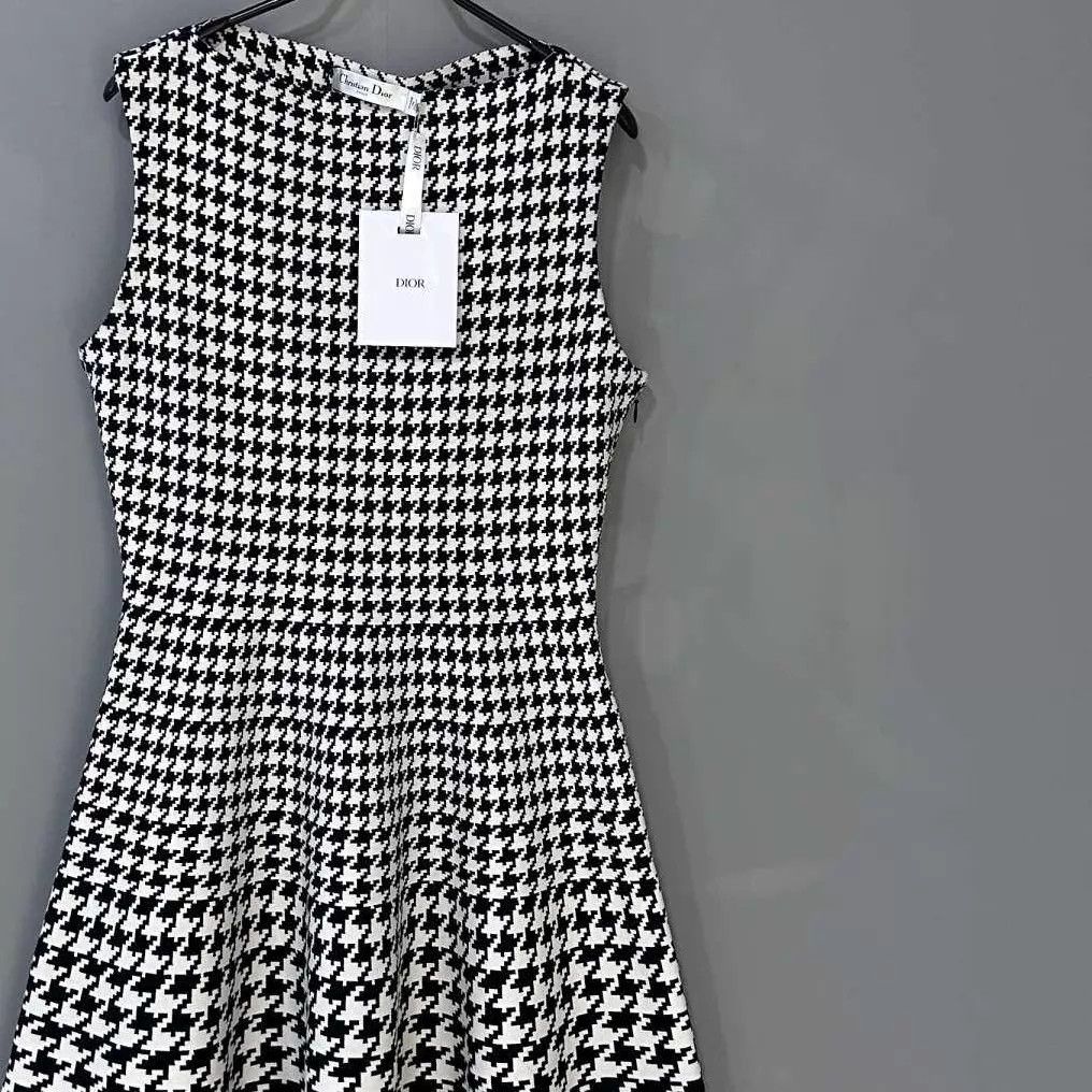 Dior Dior women's gradient houndstooth dress 40 Size M / US 6-8 / IT 42-44 - 1 Thumbnail