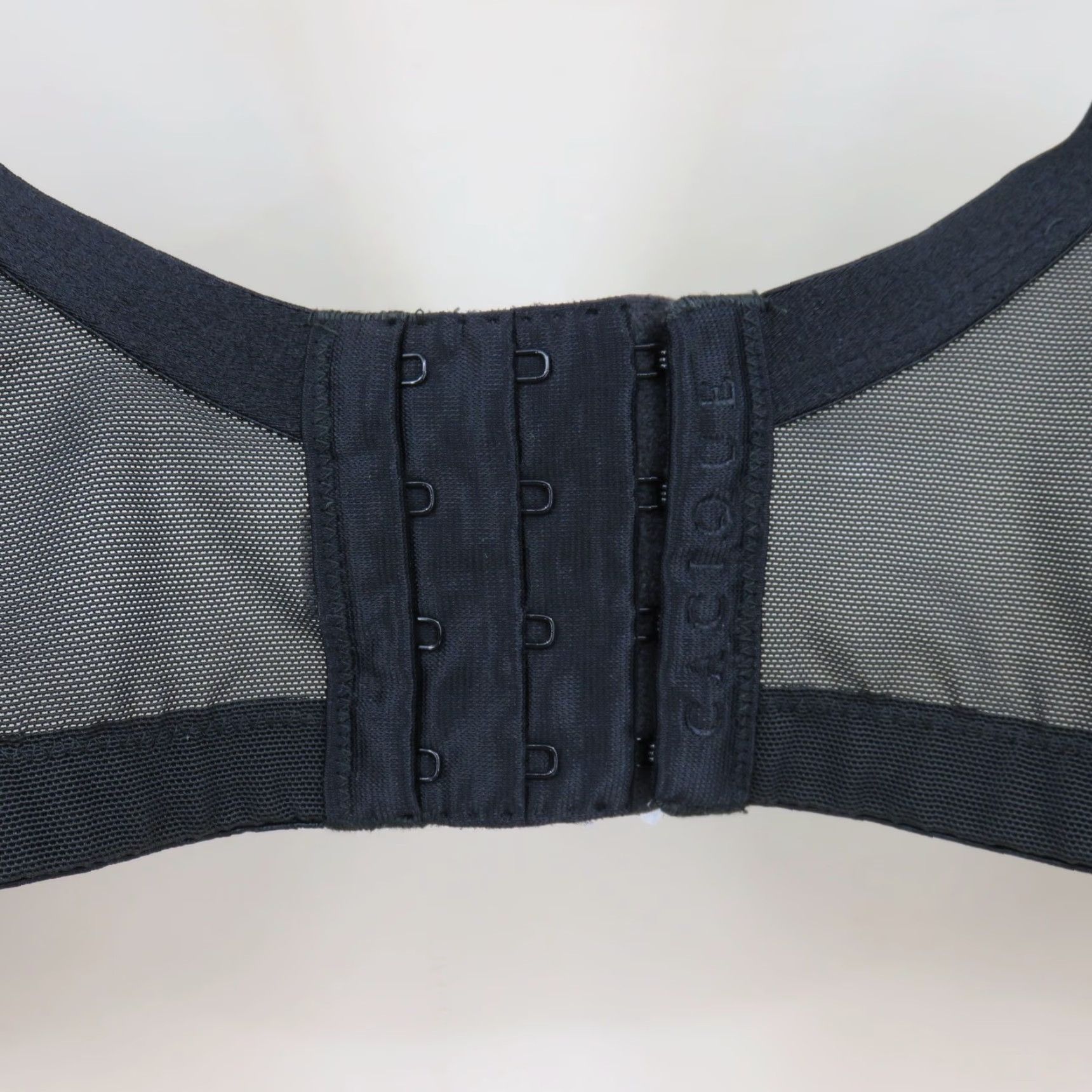 Vintage **Cacique 44D Underwired Lightly Lined Full Coverage Bra Black** User: **Cacique 44D Lightly Lined Full Coverage Bra Black** Size ONE SIZE - 7 Thumbnail