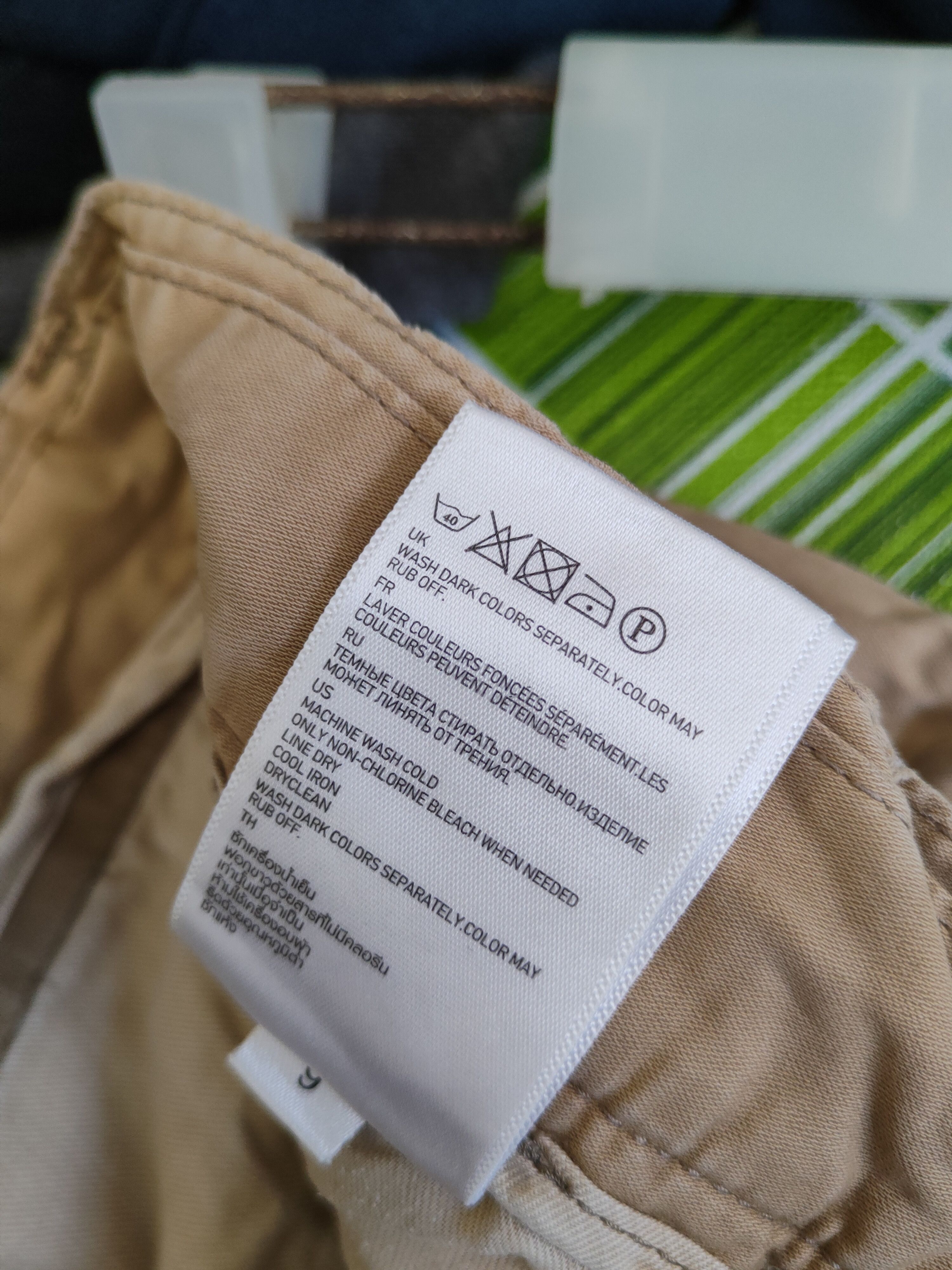 Japanese Brand DL Uniqlo Beige Multipocket Cargo Pants #1959 Size US 32 / EU 48 - 13 Thumbnail