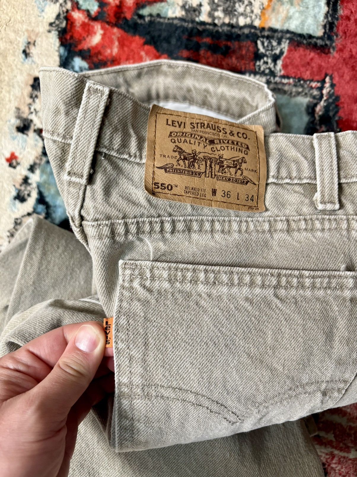 Levi's Levis VTG 90s tan khaki 550 orange tab straight leg jeans Size US 34 / EU 50 - 3 Thumbnail