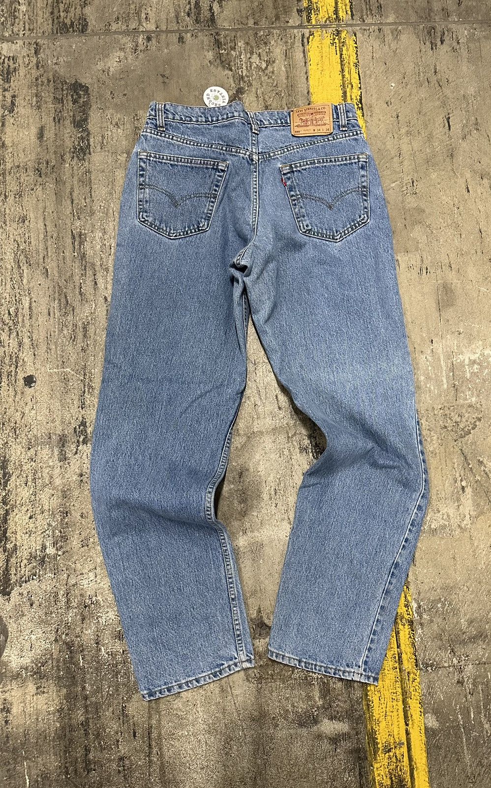 Levi's × Vintage Vintage Levi’s 550 jeans Size US 34 / EU 50 - 1 Thumbnail
