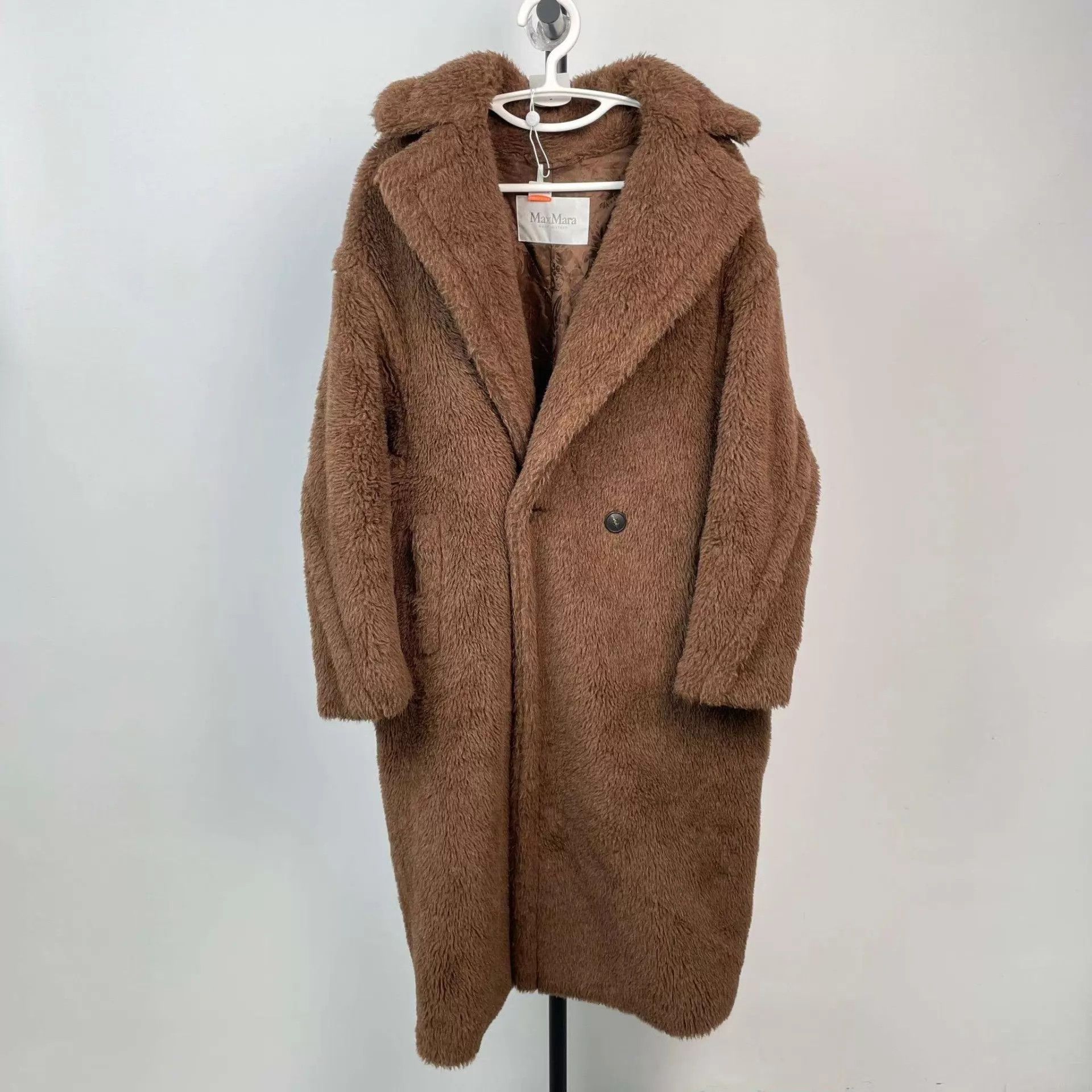 Max Mara Max Mara teddy long coat brown XS Size XS / US 0-2 / IT 36-38 - 1 Thumbnail