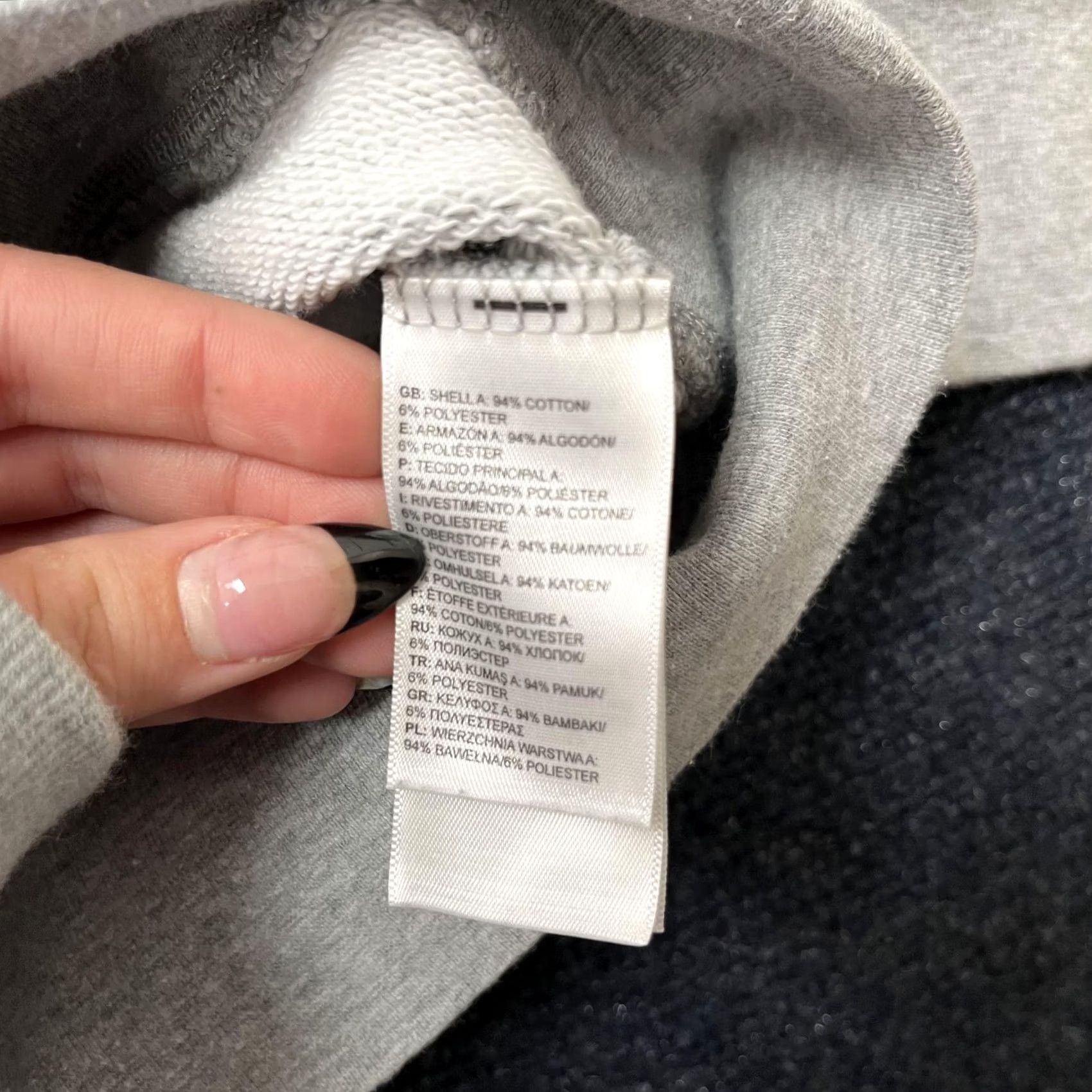 The North Face VINTAGE The North Face Sweatshirt Womens XL Gray Blue Floral Print Crewneck Pullover Size XL / US 12-14 / IT 48-50 - 5 Thumbnail