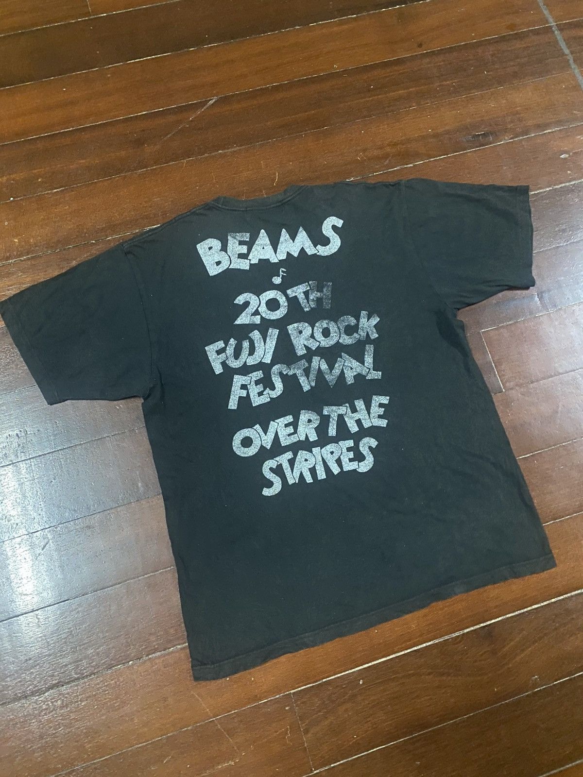 Beams Plus BEAMS DISNEY Mickey Mouse Fuji Rock Festival curt corbain Size US XL / EU 56 / 4 - 7 Thumbnail