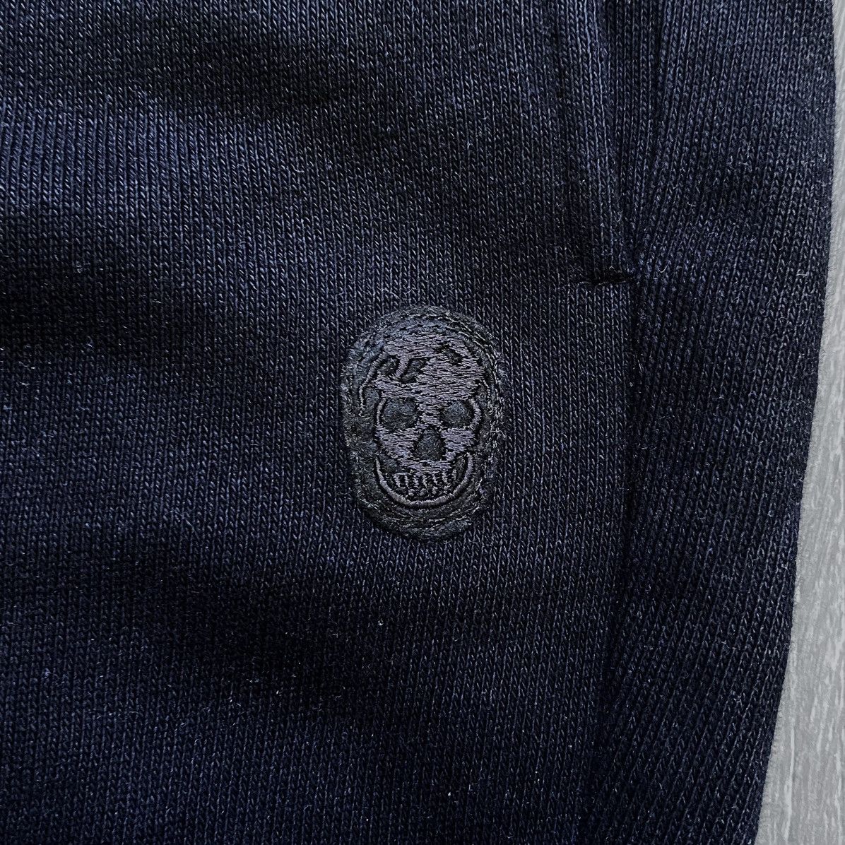 Alexander McQueen Alexander McQueen Skull Embroidered Logo Joggers Sweatpants Size US 36 / EU 52 - 6 Thumbnail