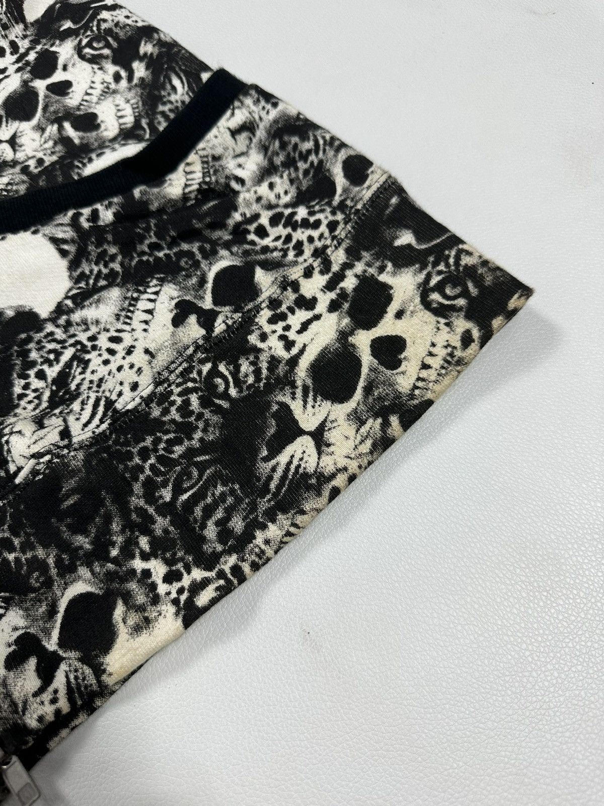 Japanese Brand Glad News Fullprint Skeleton Skull Short Sleeve ZipHoodies Size US M / EU 48-50 / 2 - 11 Thumbnail