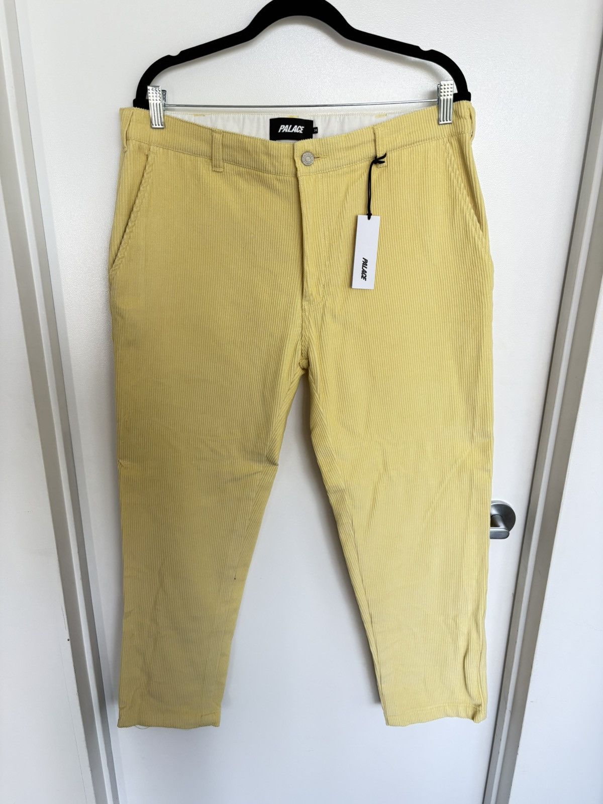Palace Palace canary yellow cord pants size 34 brand new Size US 34 / EU 50 - 1 Thumbnail