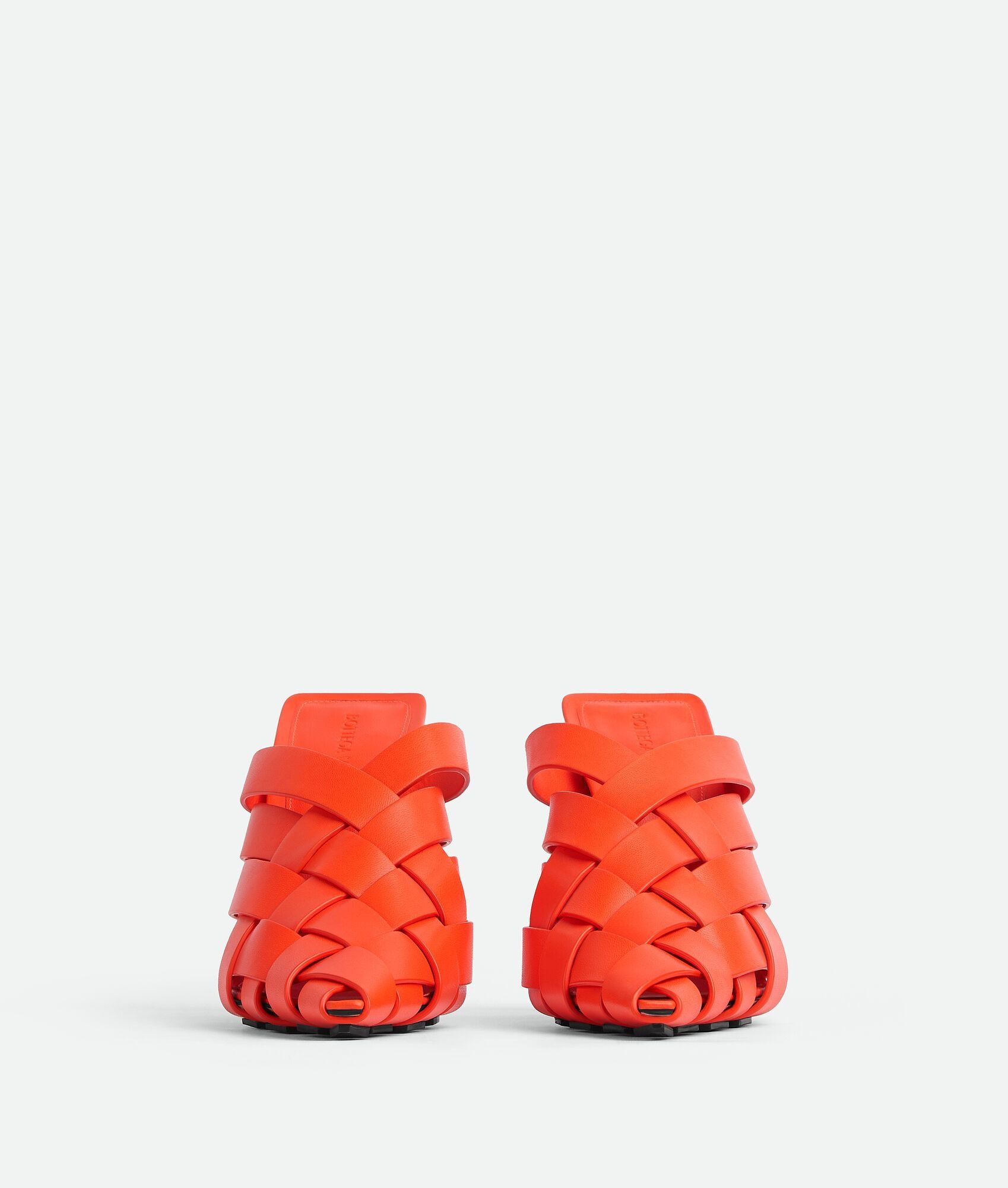 Bottega Veneta o1bcso1str0225 Alfie Mules in Orange Size US 9 / IT 39 - 2 Thumbnail