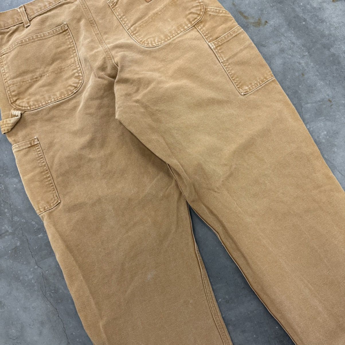 Carhartt × Carhartt Wip × Vintage Vintage Y2K Carhartt Faded Distressed Carpenter Pants Size US 32 / EU 48 - 6 Thumbnail