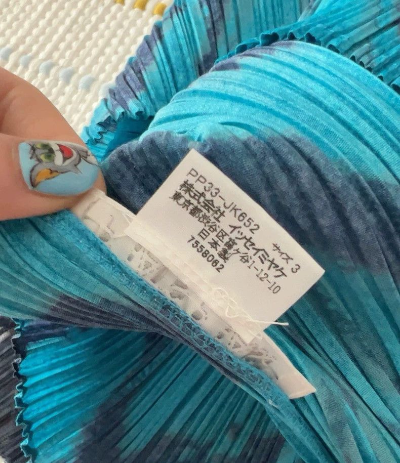 Issey Miyake Issey Miyake size:3 Blue and black two-tone pleated short- Size M / US 6-8 / IT 42-44 - 5 Thumbnail