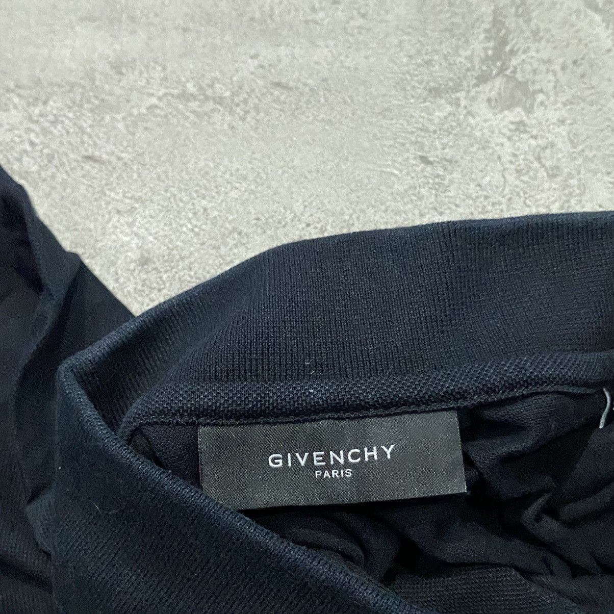 Givenchy Givenchy Long Sleeve Polo Size US S / EU 44-46 / 1 - 3 Thumbnail