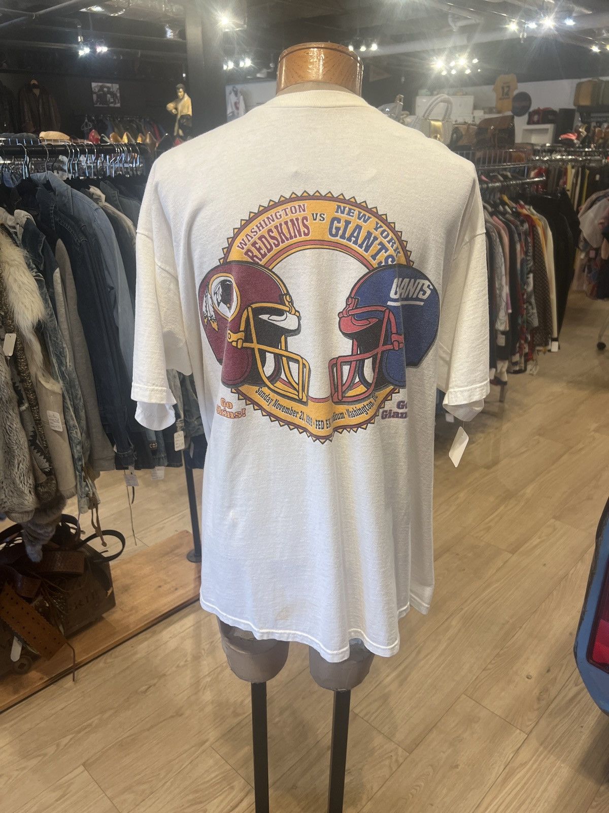NFL × Vintage Vintage Redskins Vs. Giants Size US XL / EU 56 / 4 - 1 Thumbnail