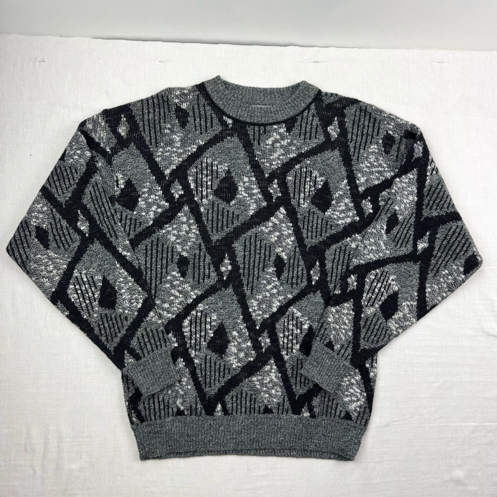 Vintage VINTAGE Le Tigre Sweater Adult XL Black Knit Geometric Pullover 90s Mens Size US XL / EU 56 / 4 - 2 Thumbnail