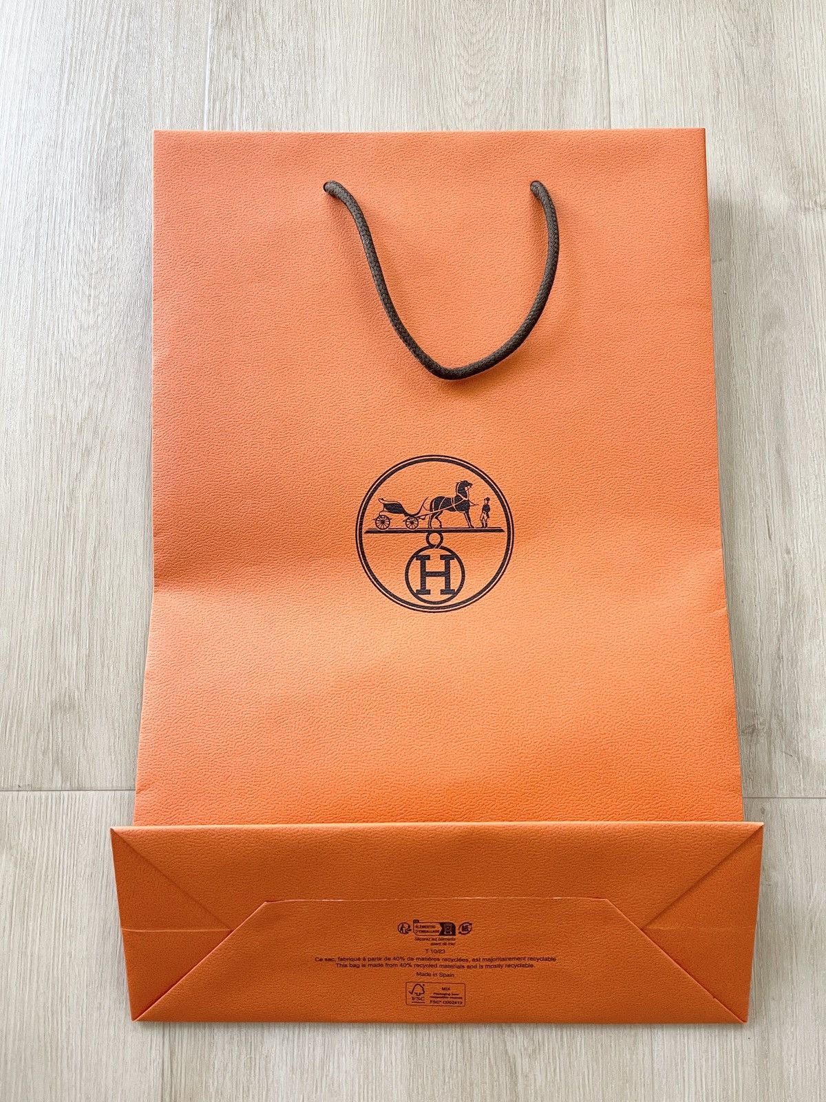 Hermes Authentic Hermes Orange Medium Shopping Bag Size ONE SIZE - 3 Thumbnail