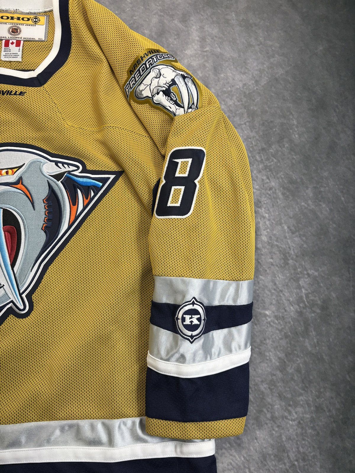 NHL Vintage Nashville Predators Hockey Jersey 2000-01 90s Patch Size US L / EU 52-54 / 3 - 10 Thumbnail