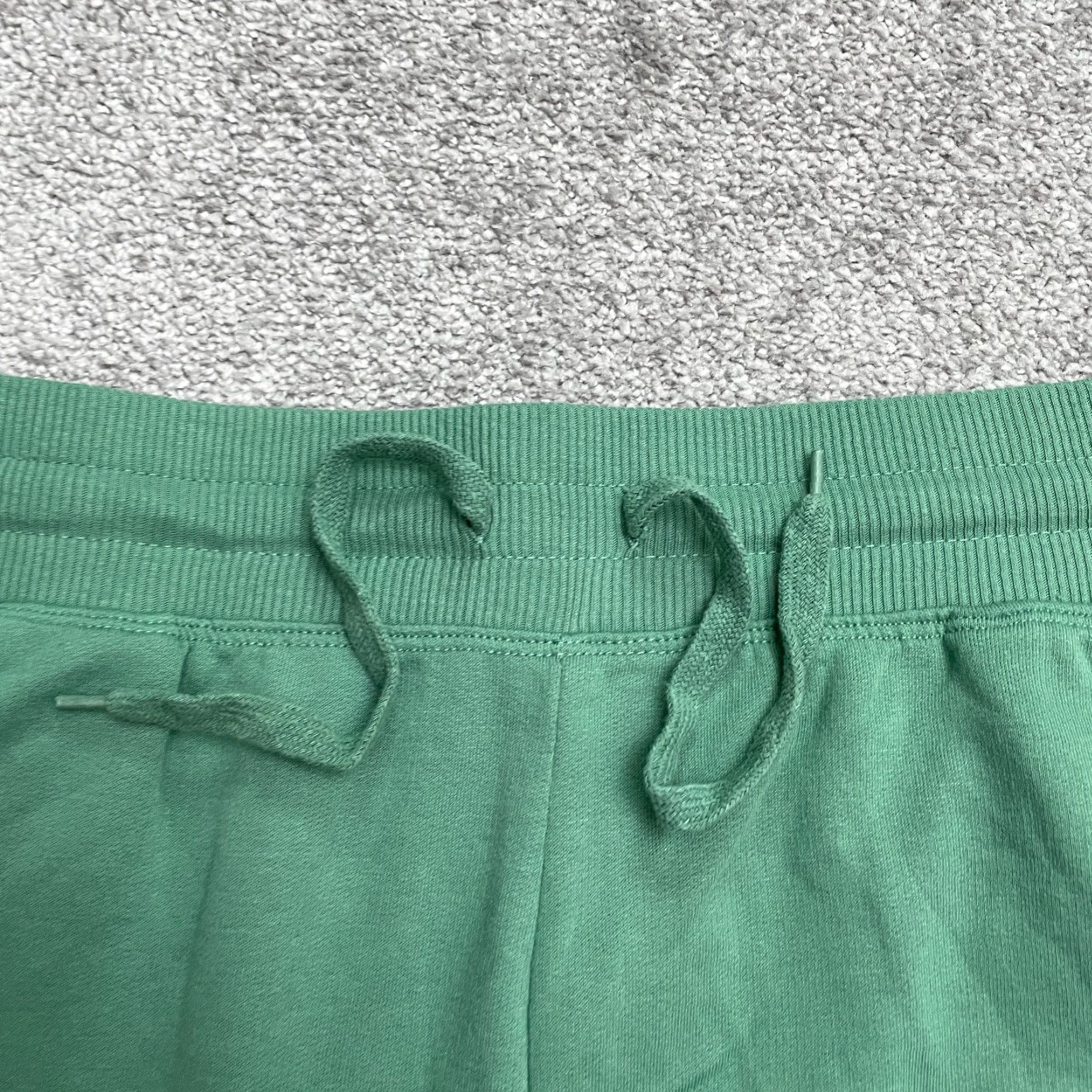 Disney Disney Sweatpants Women M Green Mickey Mouse Fleece Super Soft Pockets Elastic Waist 32 Inseam Regular Size 32" / US 10 / IT 46 - 3 Thumbnail