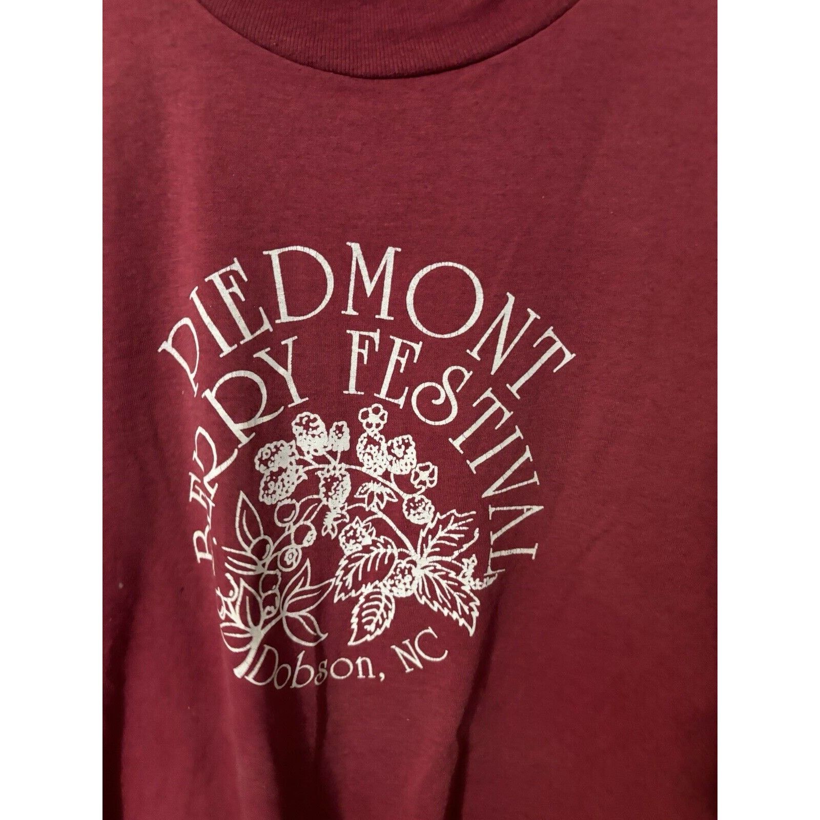 Other Vintage Piedmont berry festival faded red T-shirt Size XL Size US XL / EU 56 / 4 - 2 Thumbnail