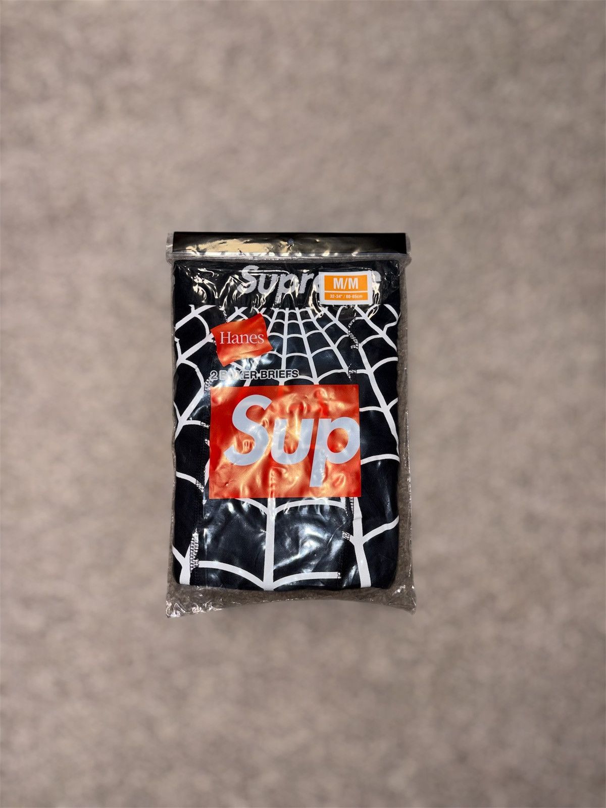 Hanes × Supreme Supreme Hanes Spider-Man Boxer Briefs size medium Size 34 - 2 Thumbnail
