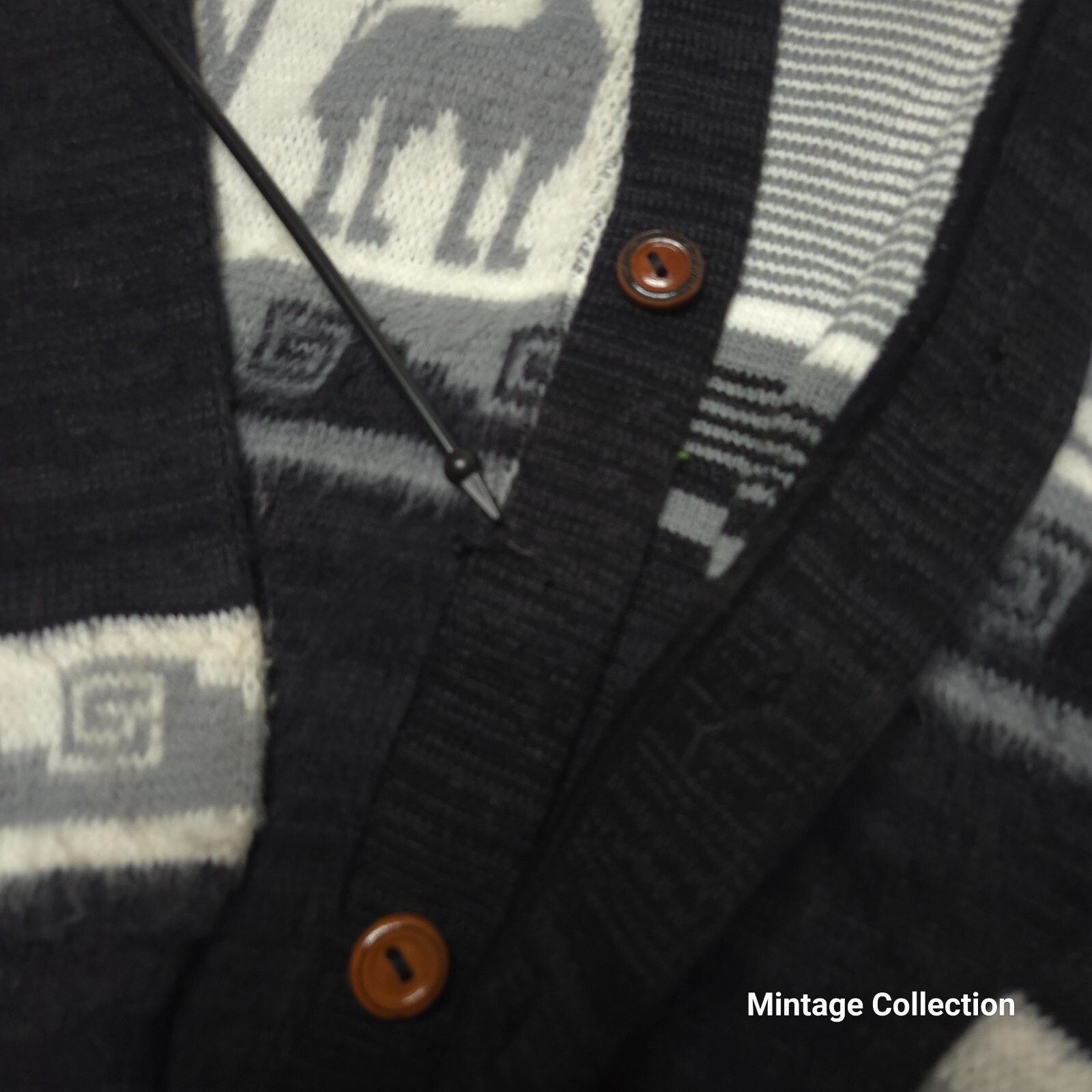 Other VINTAGE INCA ARTESANIAS WOVEN KNIT WOOL CARDIGAN SWEATSHIRT Size US M / EU 48-50 / 2 - 4 Thumbnail