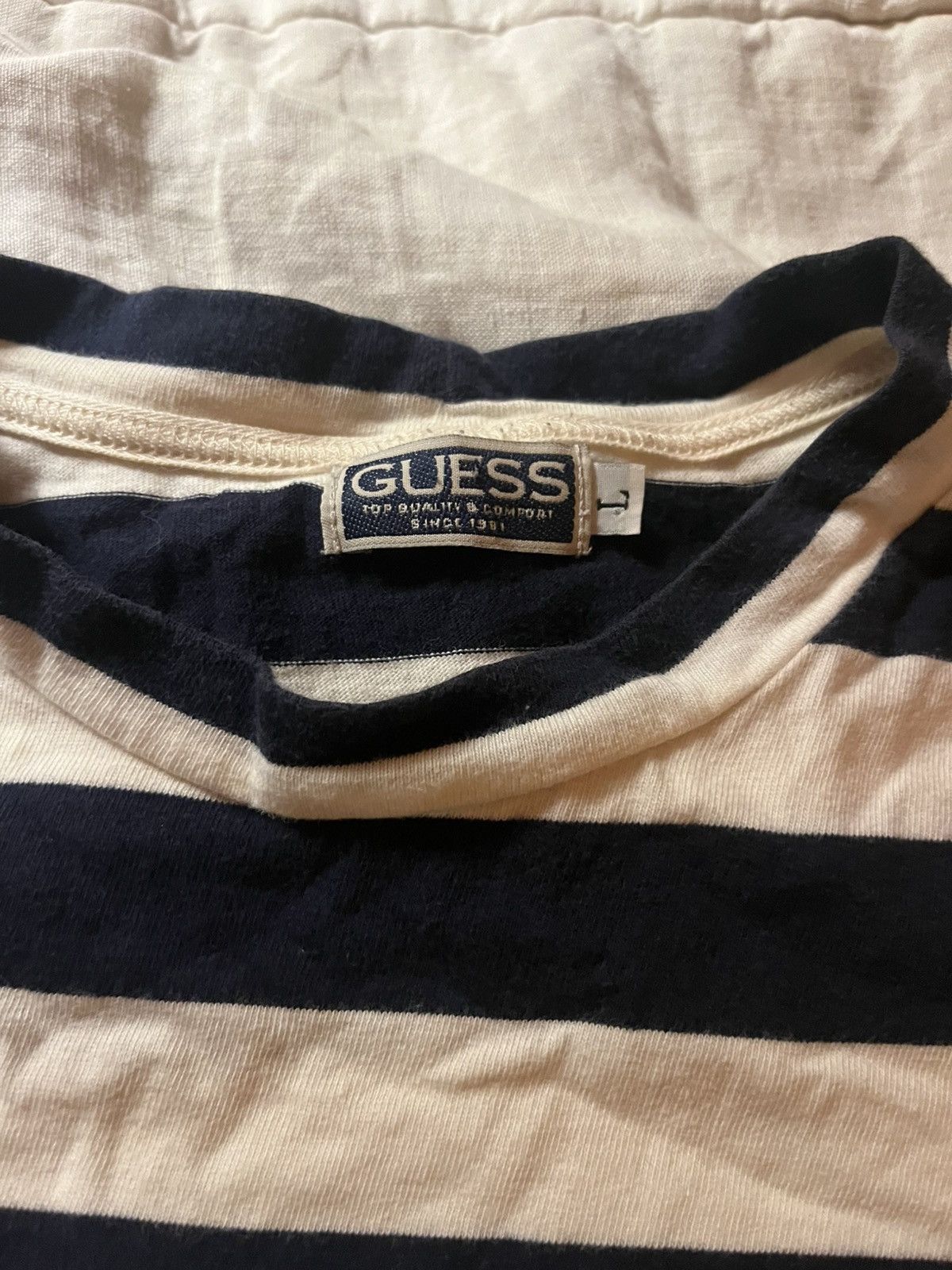 Guess Vintage guess t shirt Size US L / EU 52-54 / 3 - 3 Thumbnail