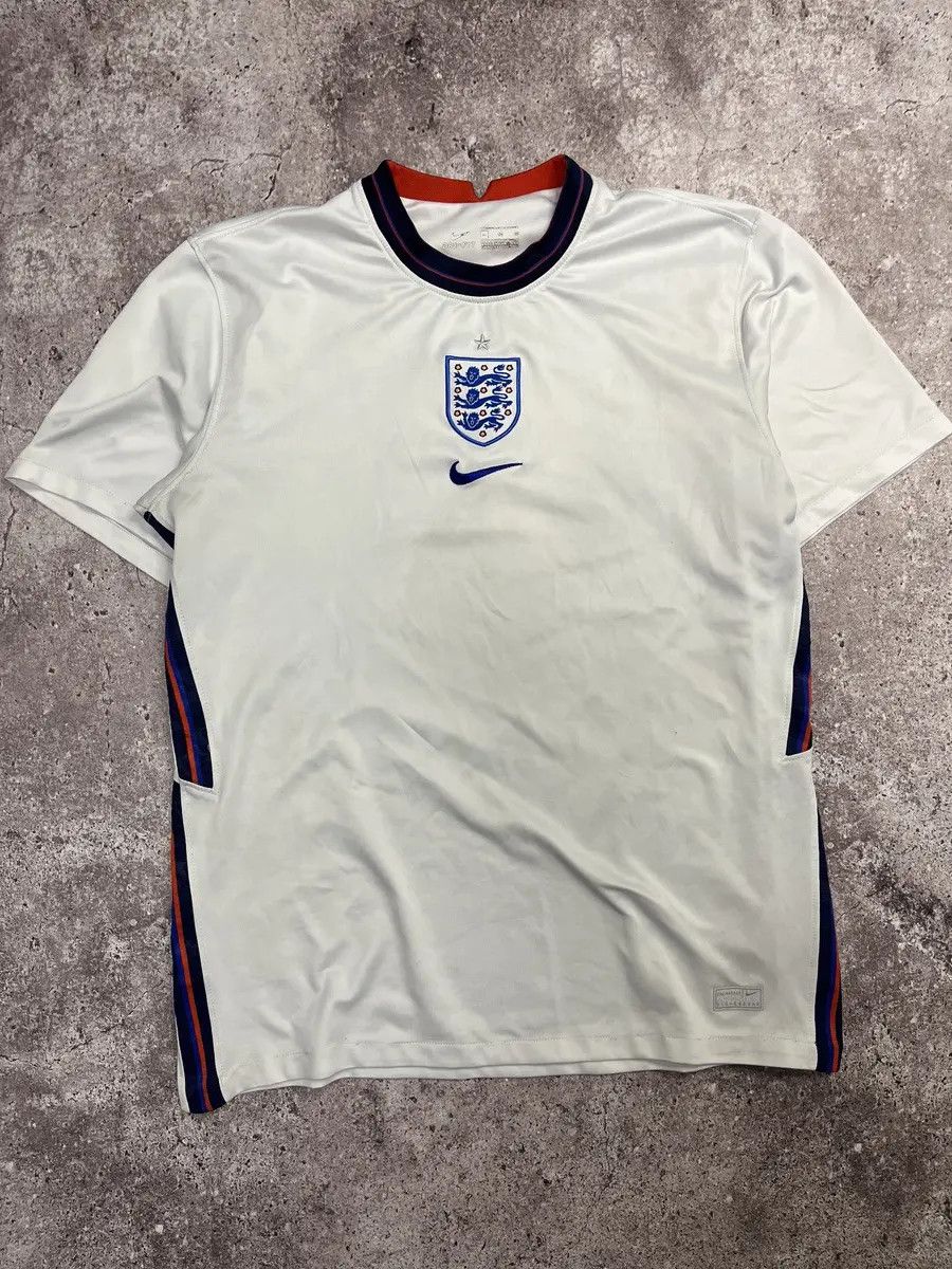 Nike Nike England Soccer Jersey Swoosh Logo T-Shirt Size US XL / EU 56 / 4 - 1 Thumbnail