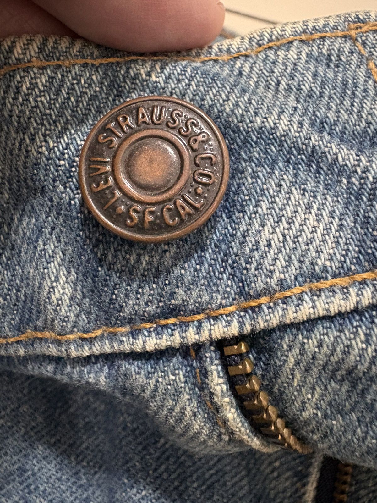 Levi's Vintage Clothing Levi’s 510 Indigo Blue Distressed Jeans Denim (USA) Size US 33 - 11 Thumbnail
