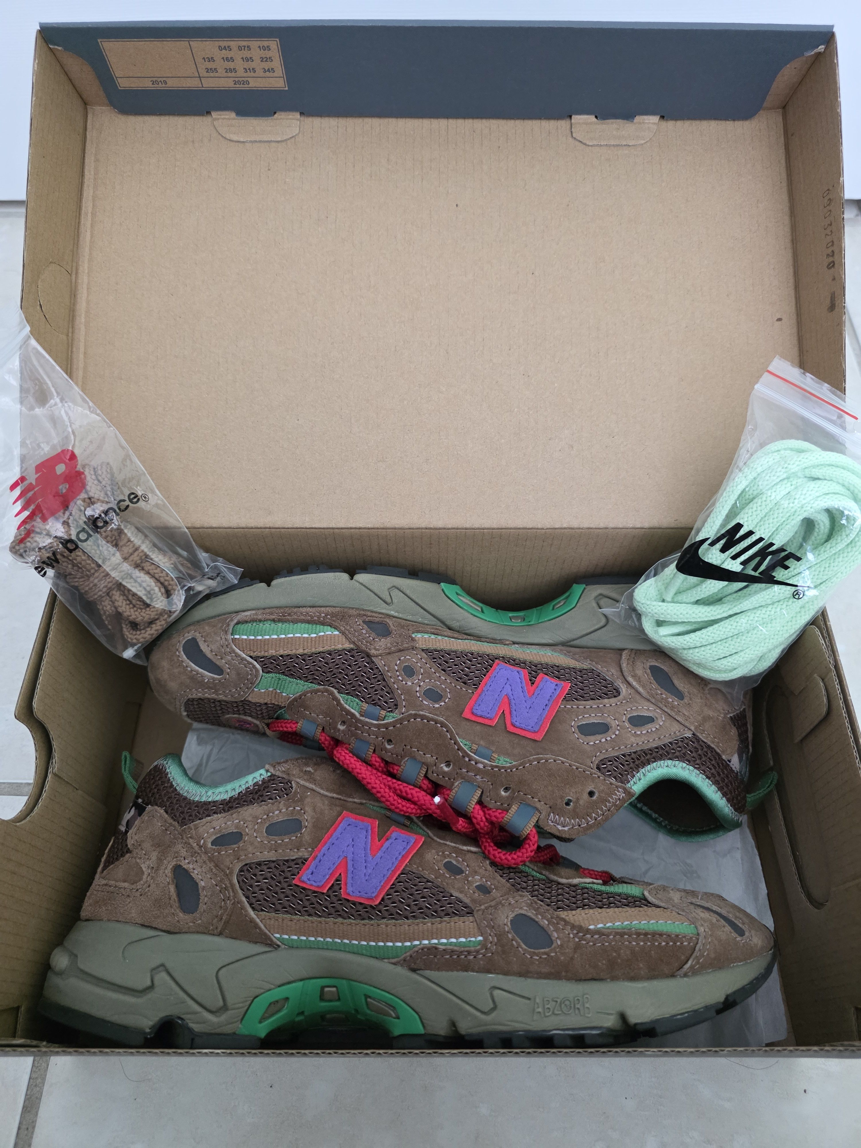 New Balance × Stray Rats New Balance 827 x Stray Rats "Sewer Stompers" Sz 8 Size US 8 / EU 41 - 8 Thumbnail