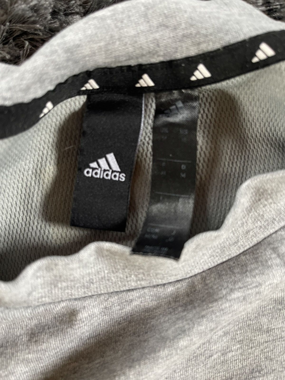 Adidas × Vintage Vintage Original Adidas T-Shirt/Tee/Shirt Grey/Orange XL Size US M / EU 48-50 / 2 - 6 Thumbnail