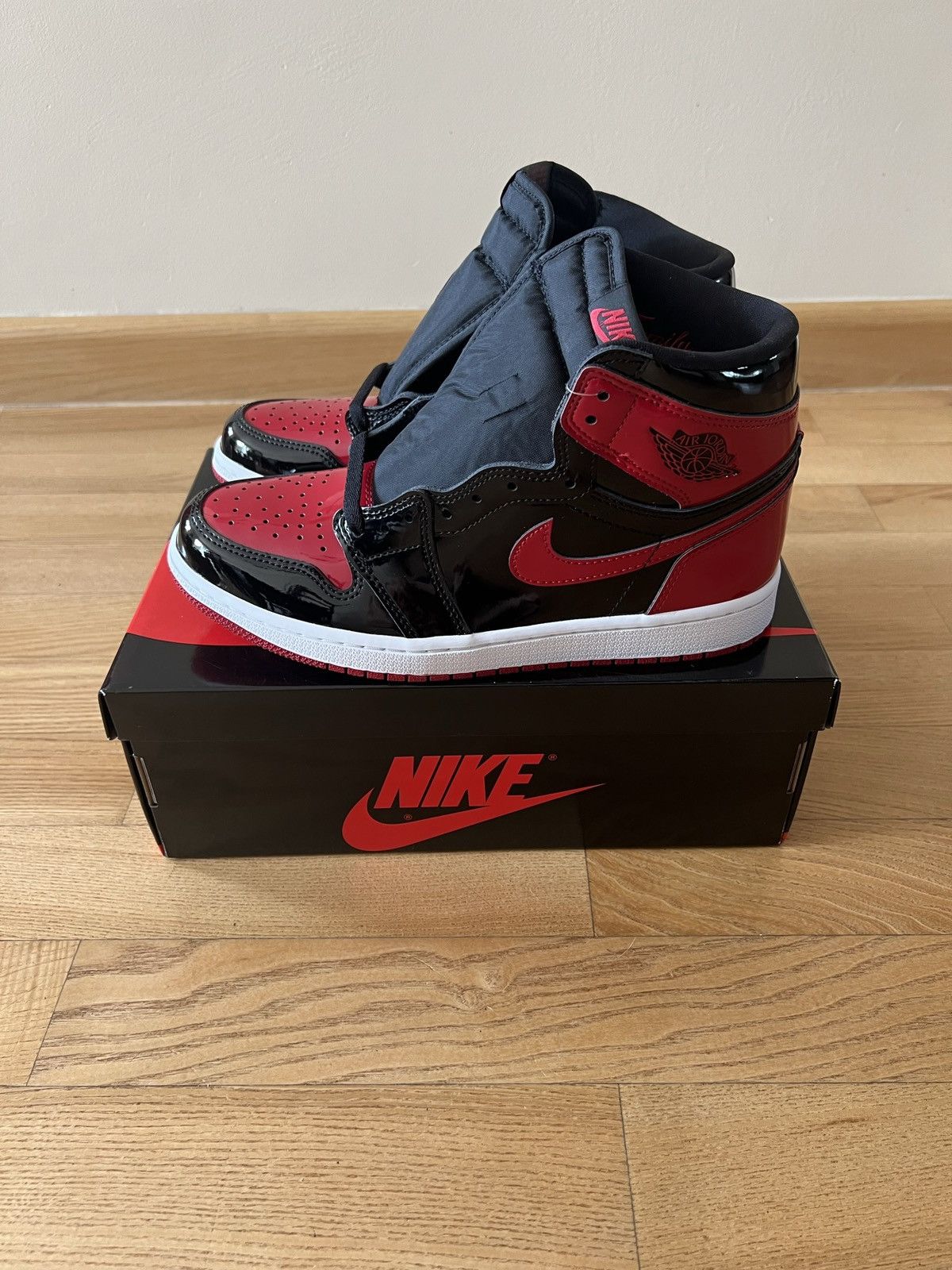 Jordan Brand Jordan Patent bred Size US 9 / EU 42 - 2 Thumbnail